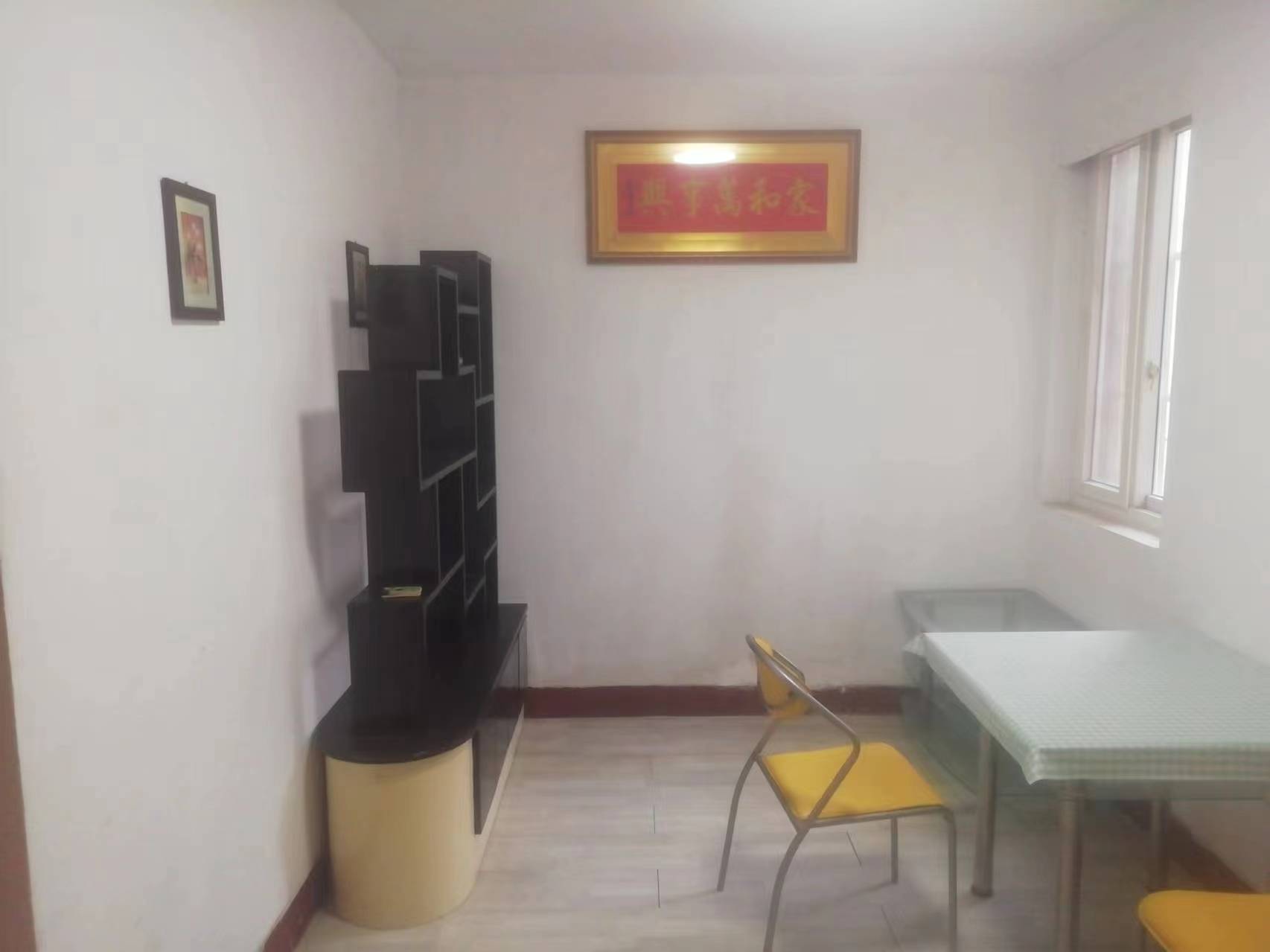 易家桥新村 1室1厅1卫 47m&sup2;
