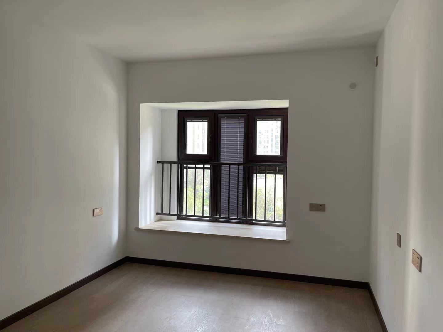 卓越万科新都会 3室2厅1卫 101m&sup2;