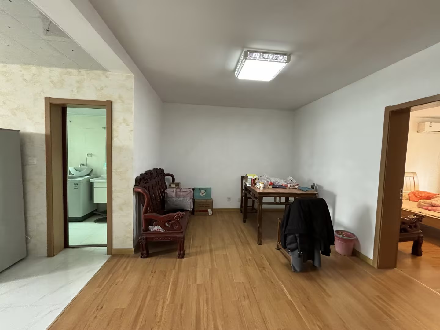天都花苑 2室1厅1卫 80m&sup2;