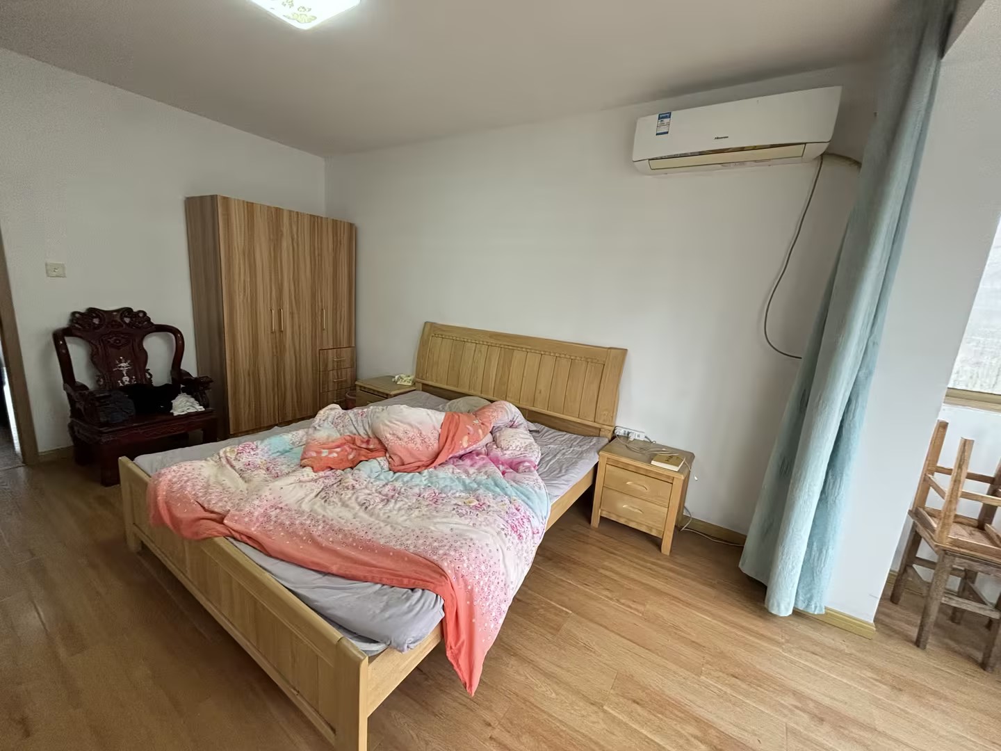 天都花苑 2室1厅1卫 80m&sup2;