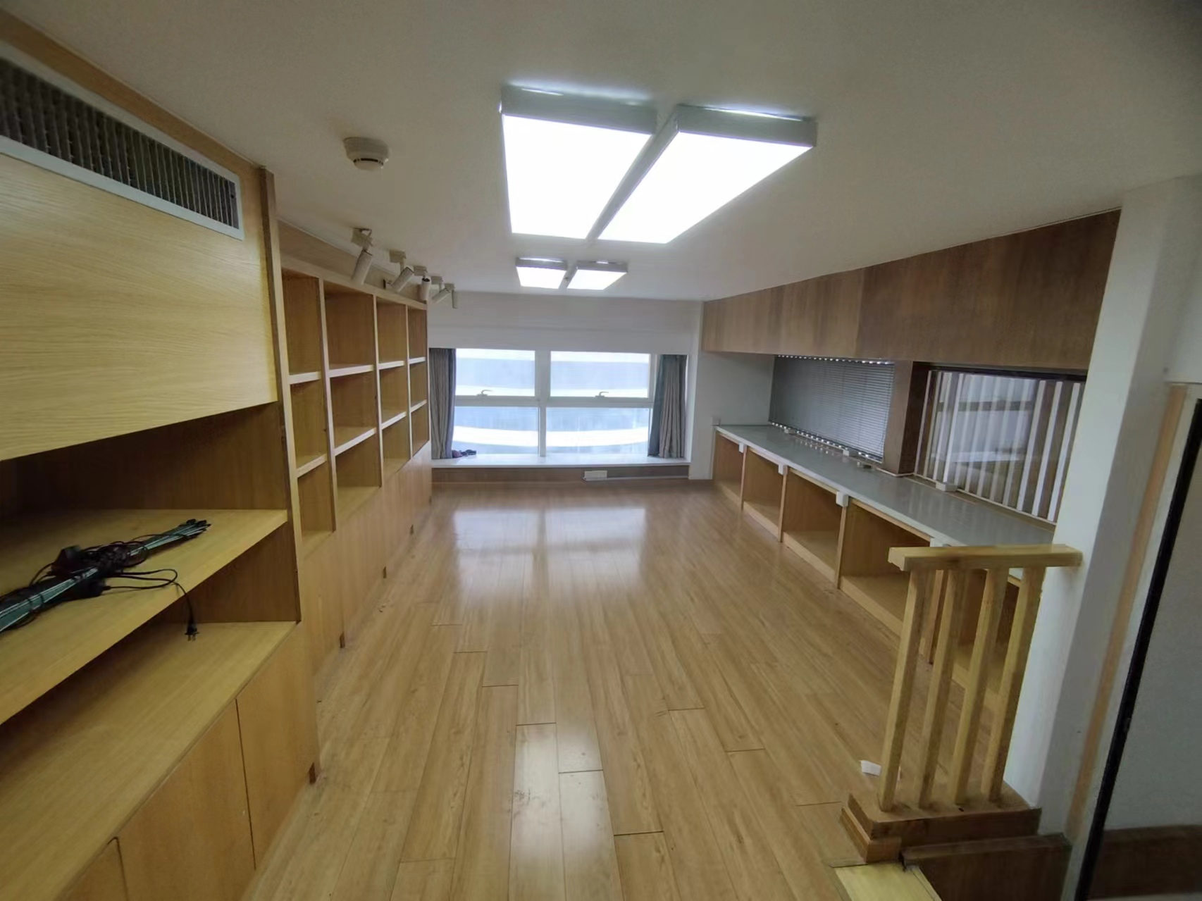 中南世纪城北区 2室1厅2卫 198m&sup2;