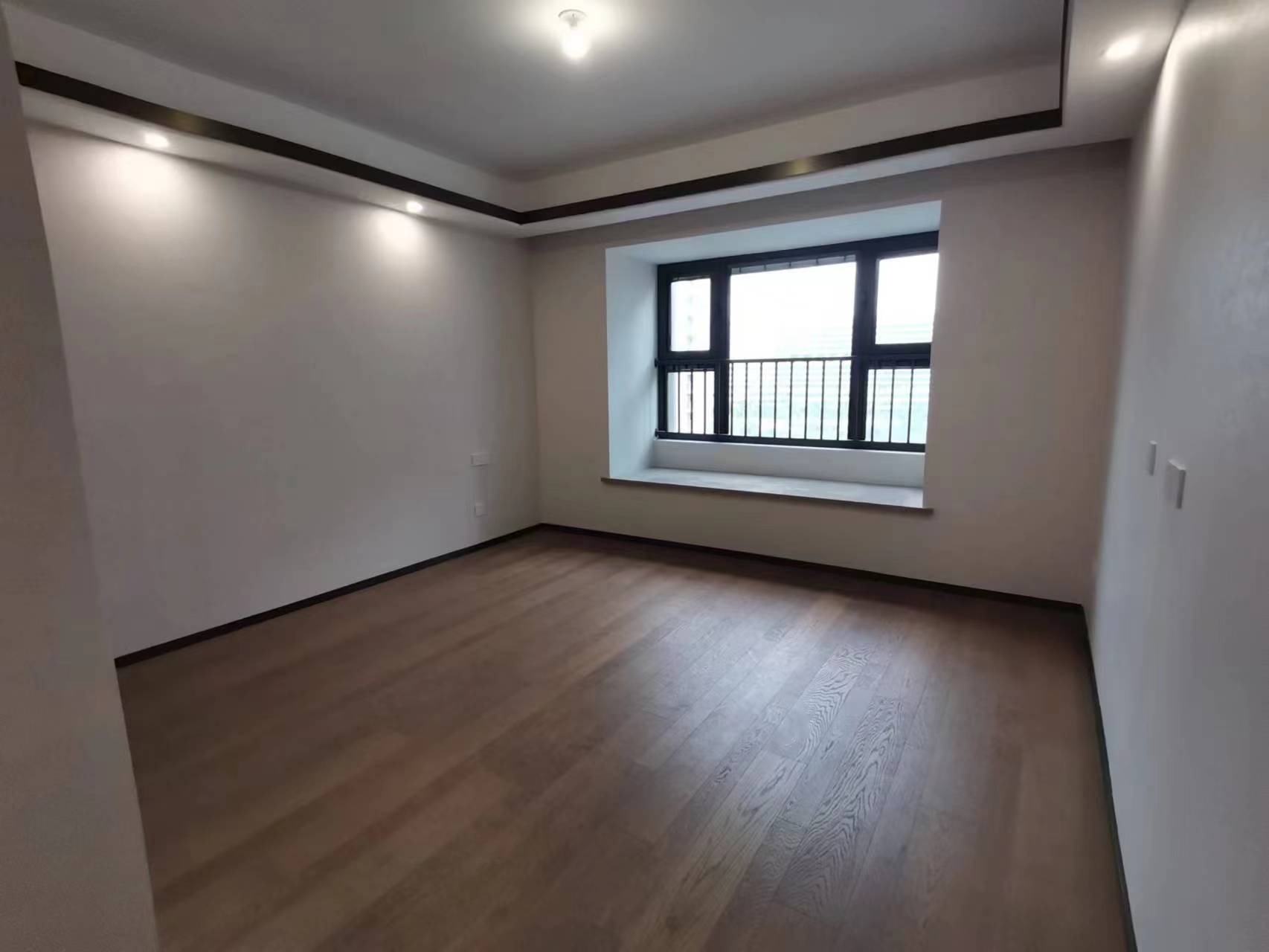 远创东樾 4室2厅3卫 200m&sup2;