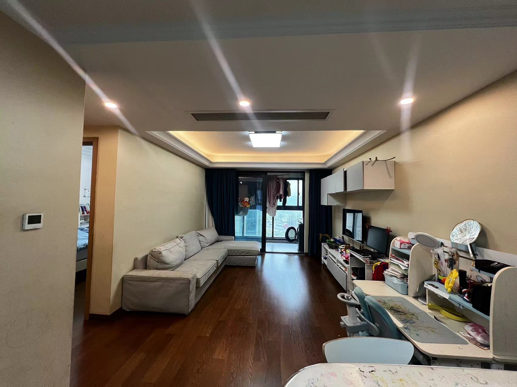 雍华府 3室2厅2卫 114m&sup2;