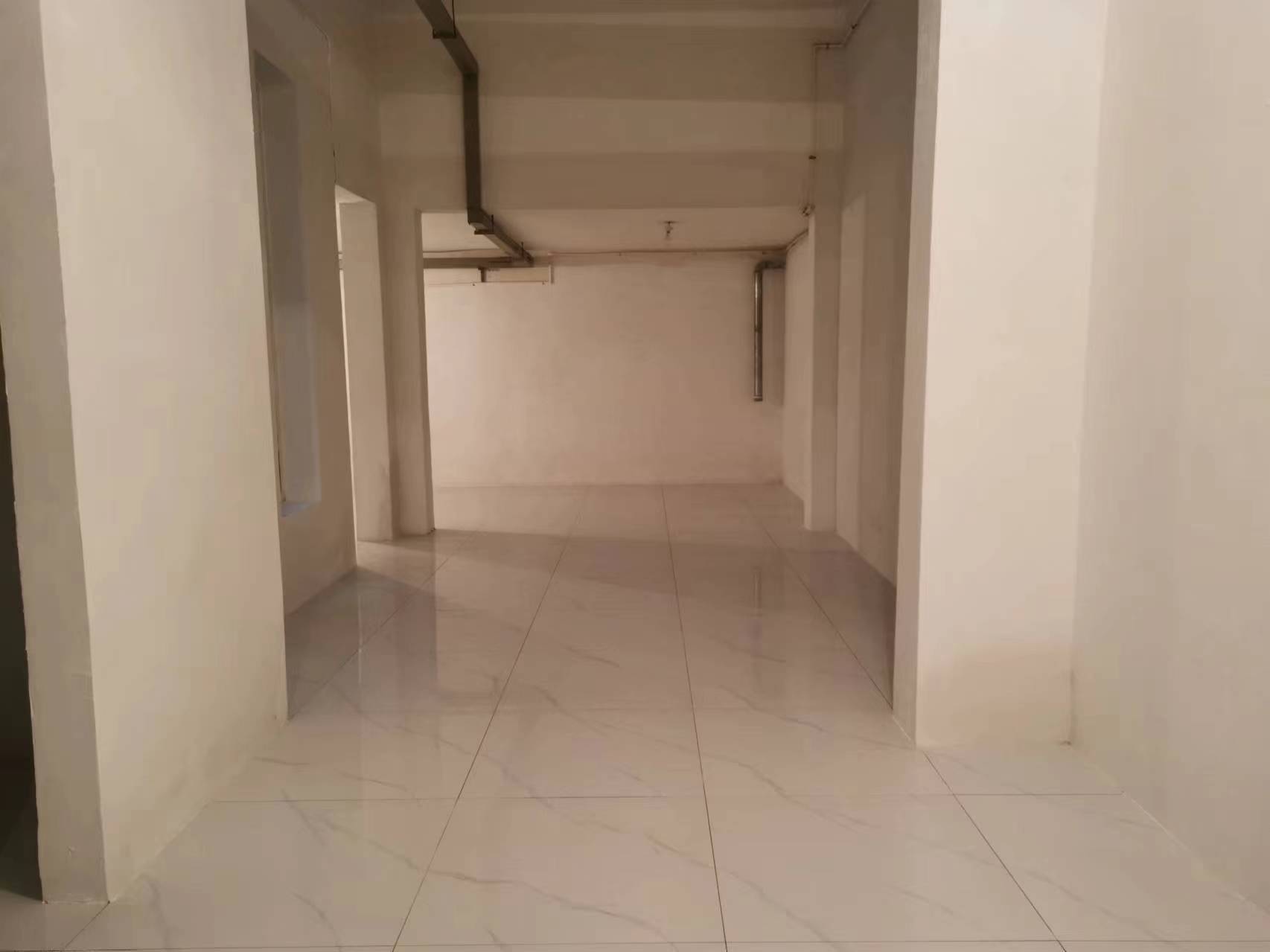 顺发御园 5室3厅3卫 310m&sup2;
