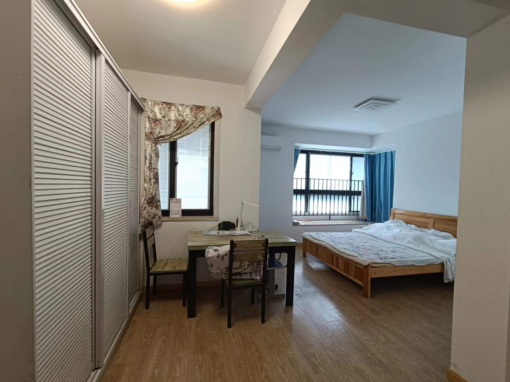 保利香槟国际 3室2厅1卫 148.00m&sup2;