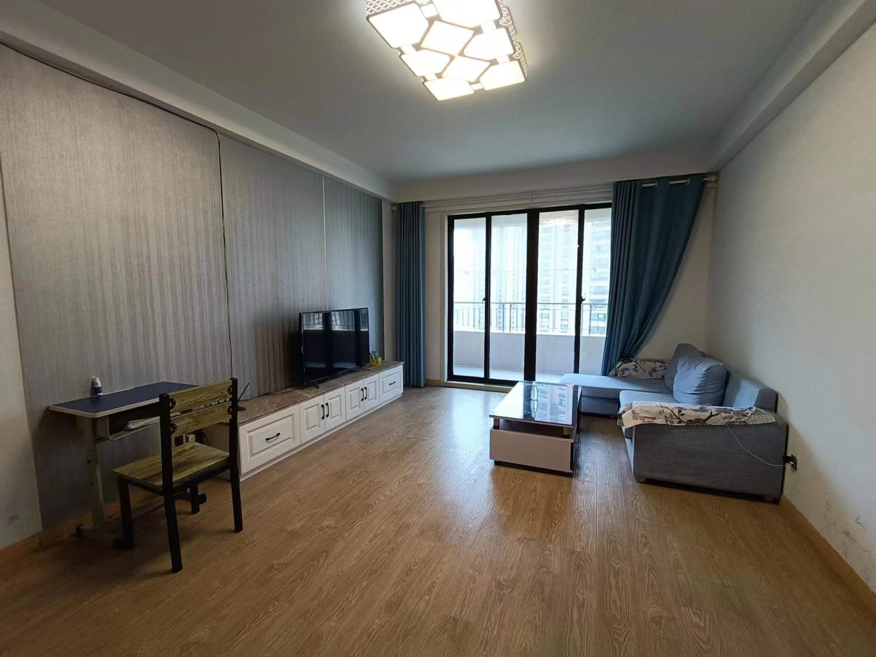 保利香槟国际 3室2厅1卫 148.00m&sup2;
