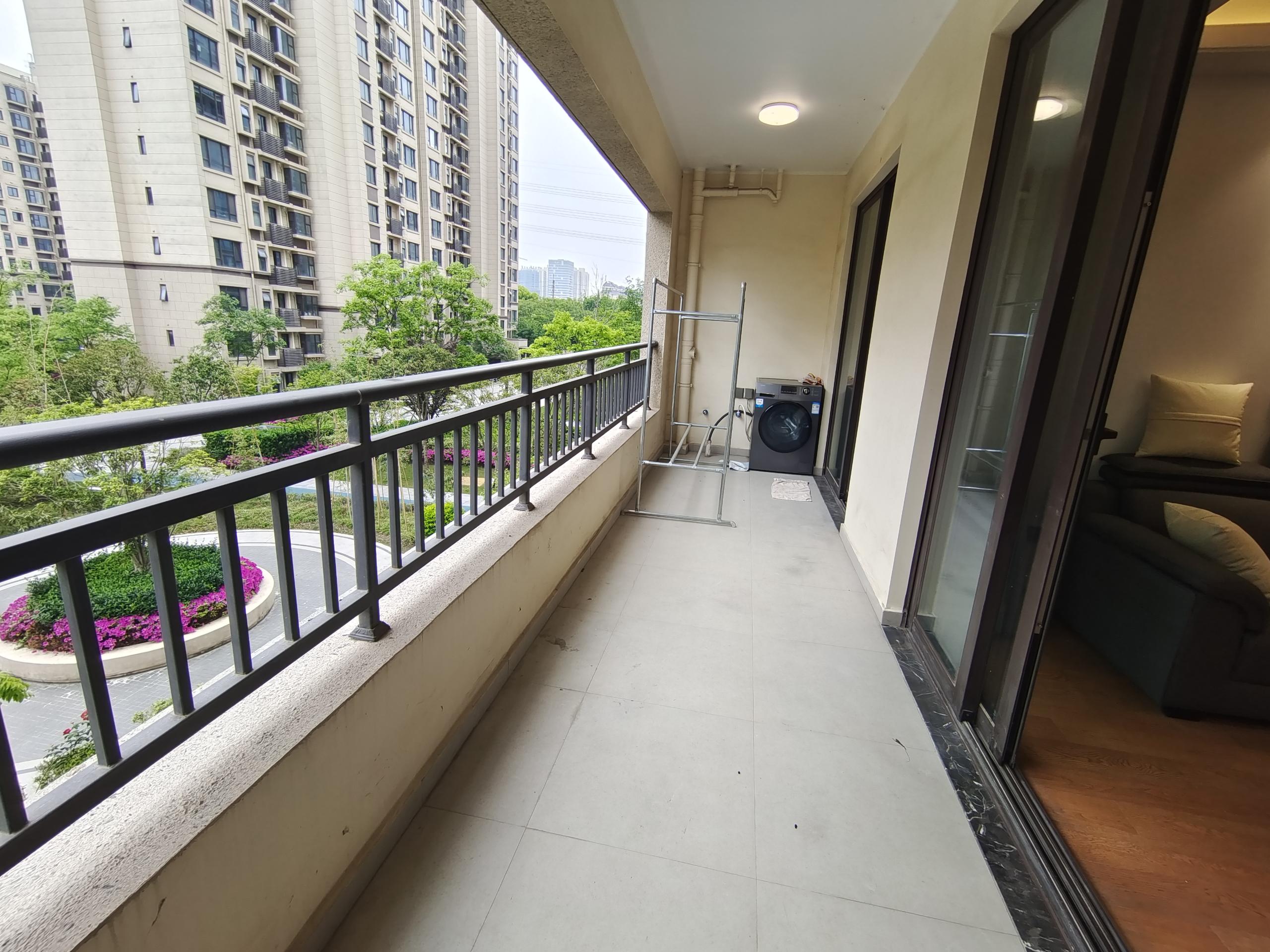 春风南岸西园 4室2厅2卫 135.56m&sup2;