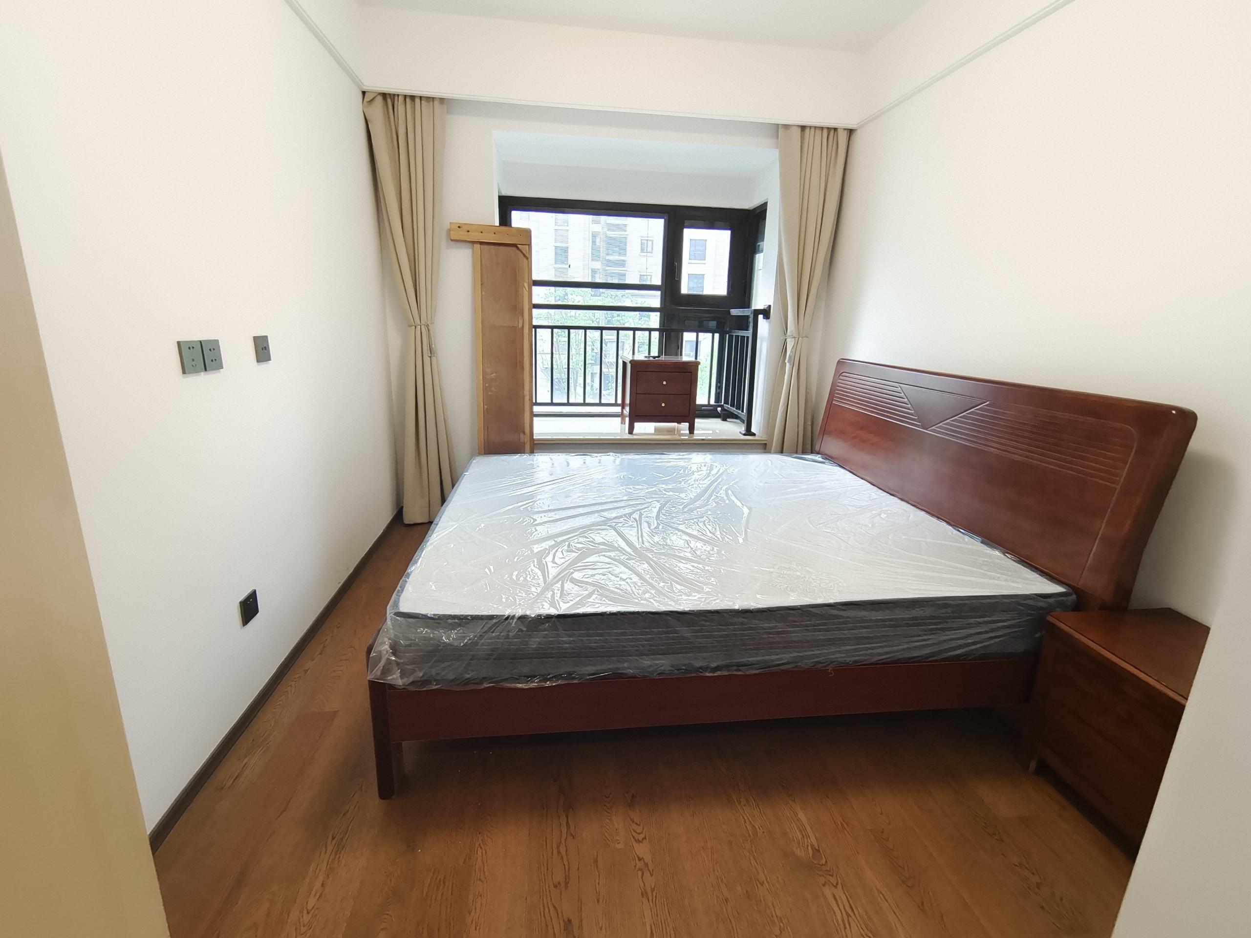 春风南岸西园 4室2厅2卫 135.56m&sup2;