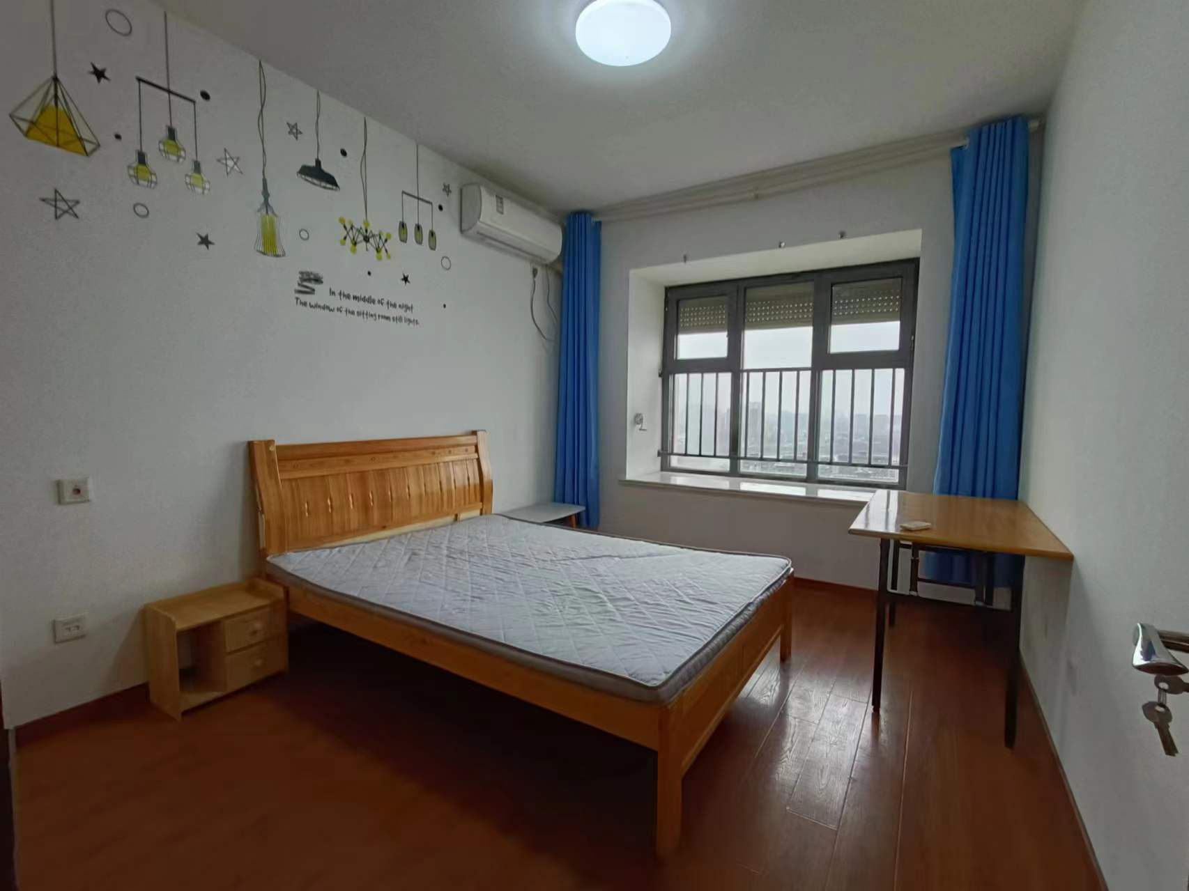 万达华府 3室2厅1卫 91m²