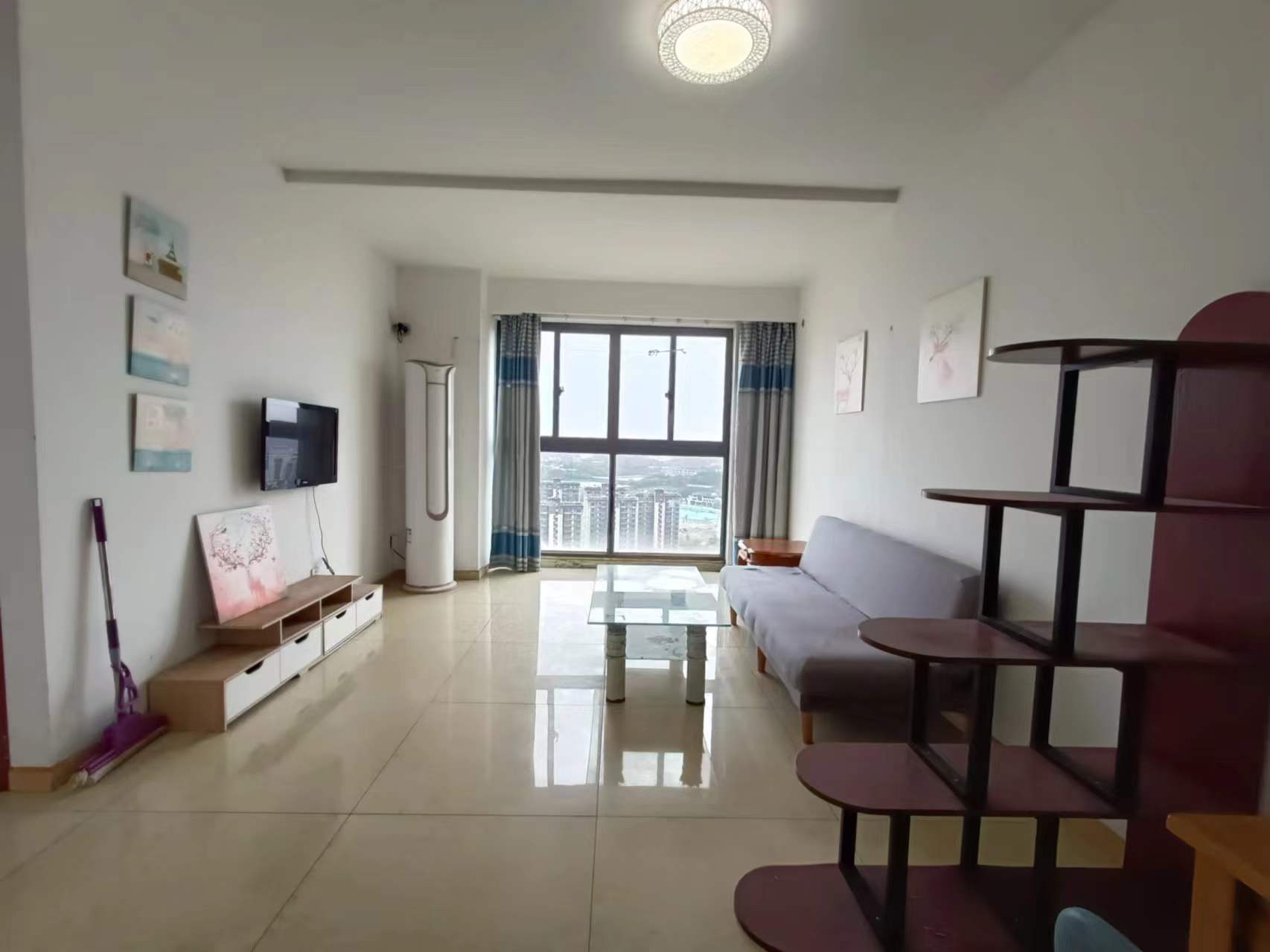 万达华府 3室2厅1卫 91m²