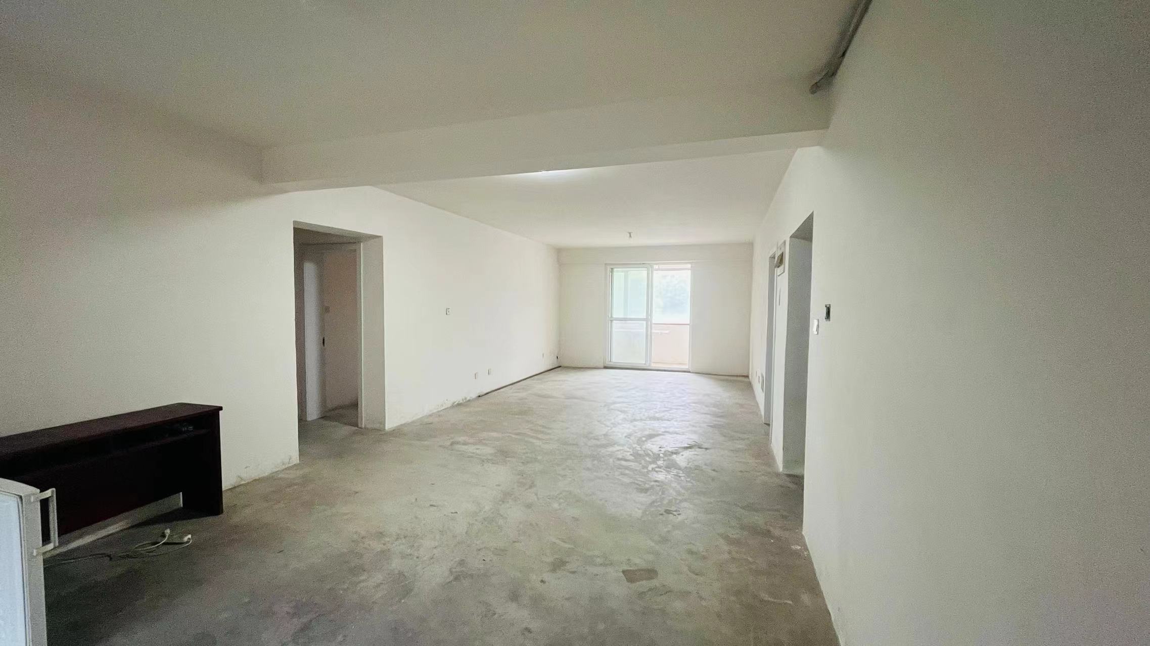 中港城世家 4室2厅2卫 189m&sup2;
