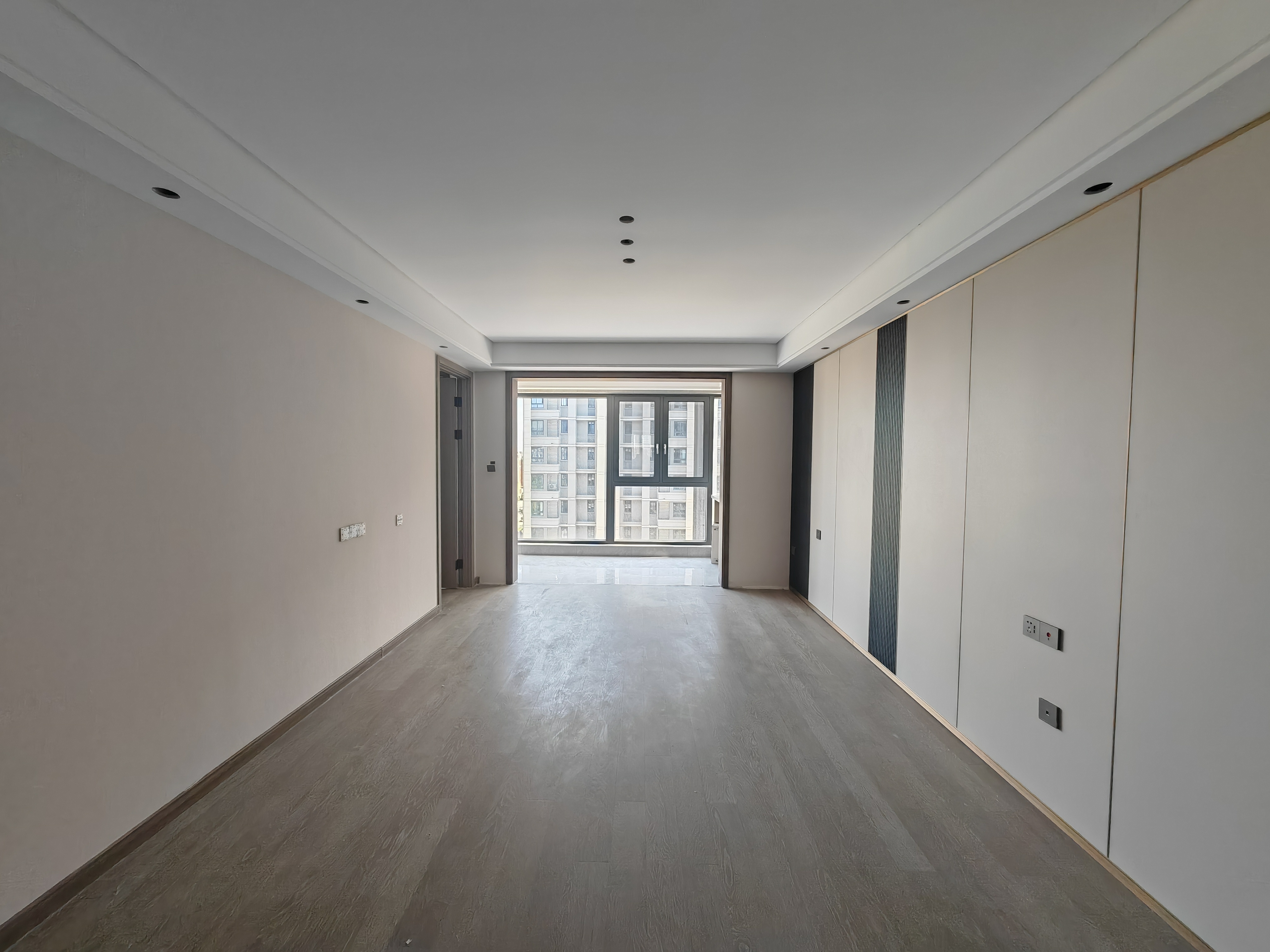 万科未来之光 3室2厅1卫 100m&sup2;
