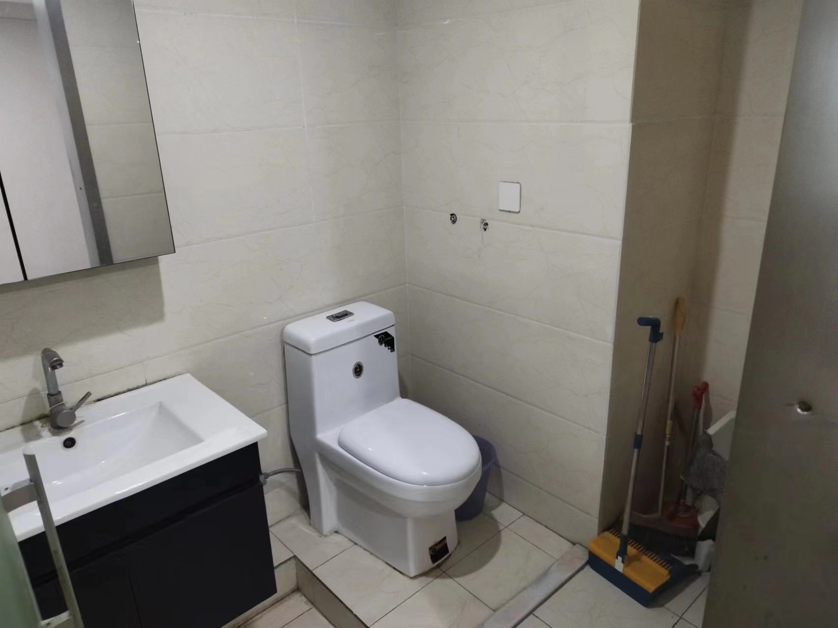 中南世纪城 2室1厅1卫 45m&sup2;