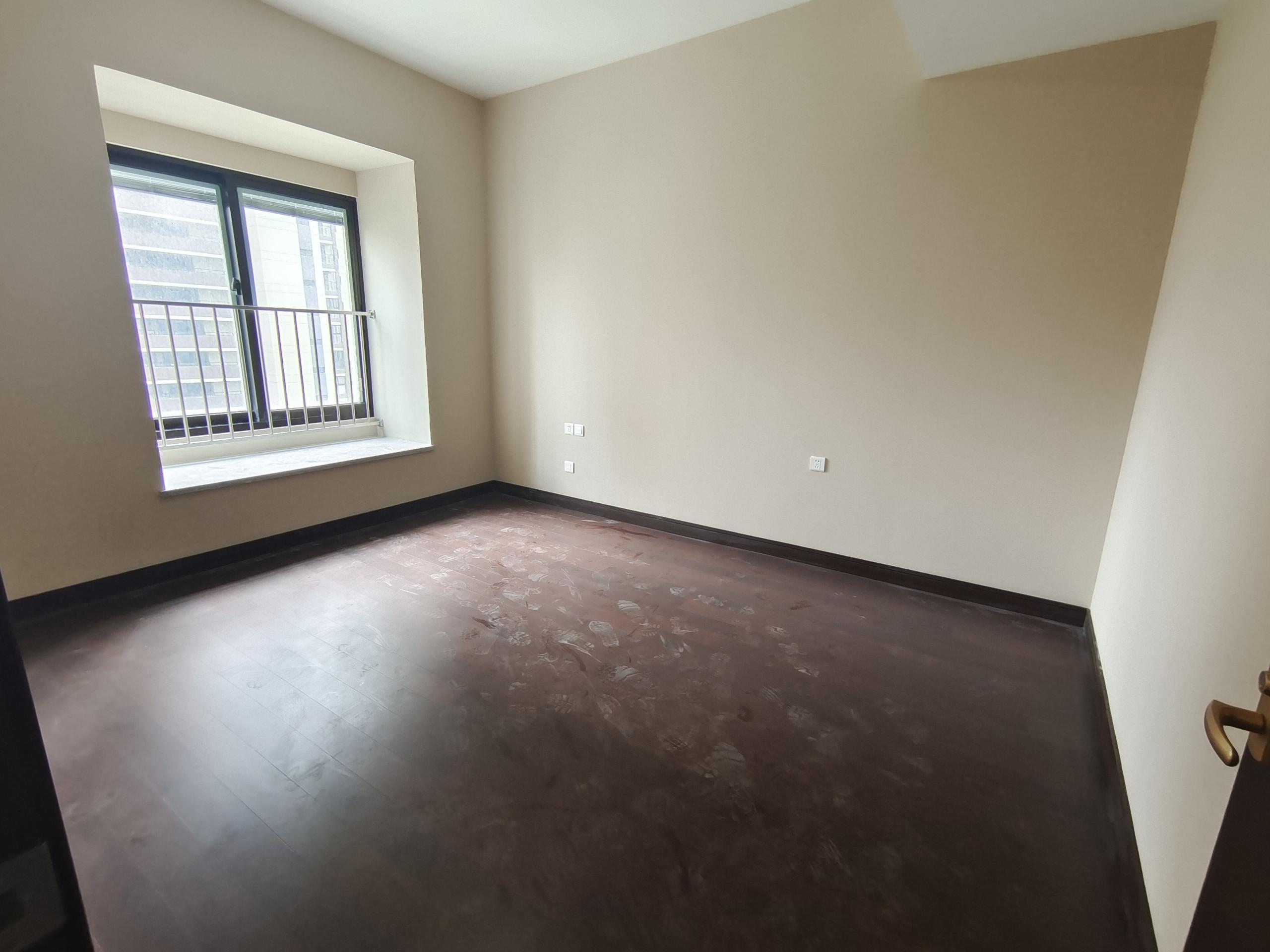 南通和风雅颂 4室2厅2卫 186.98m&sup2;