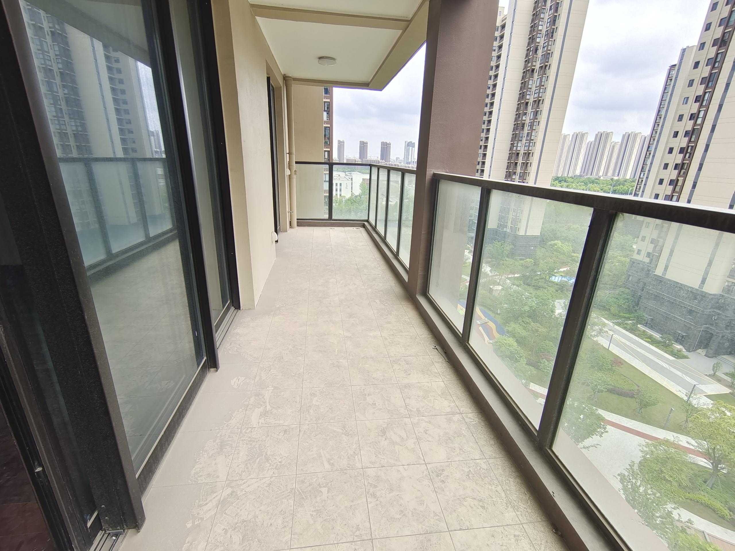南通和风雅颂 4室2厅2卫 186.98m&sup2;