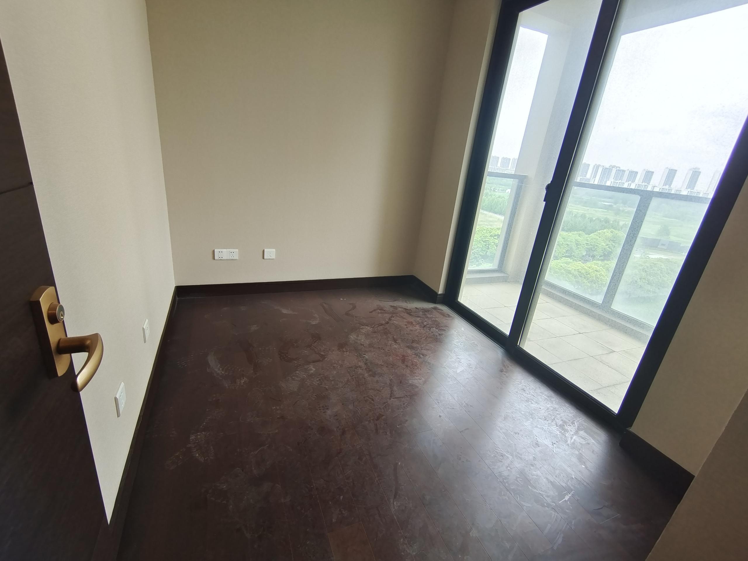 南通和风雅颂 4室2厅2卫 186.98m&sup2;