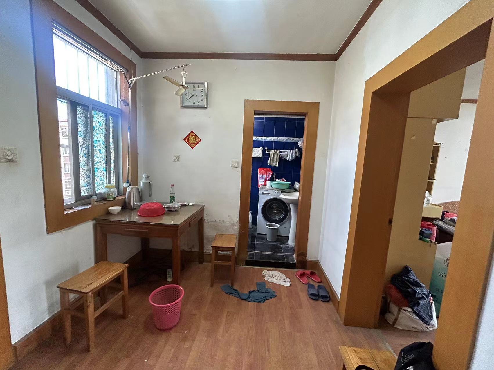 城港新村 2室1厅1卫 65m²