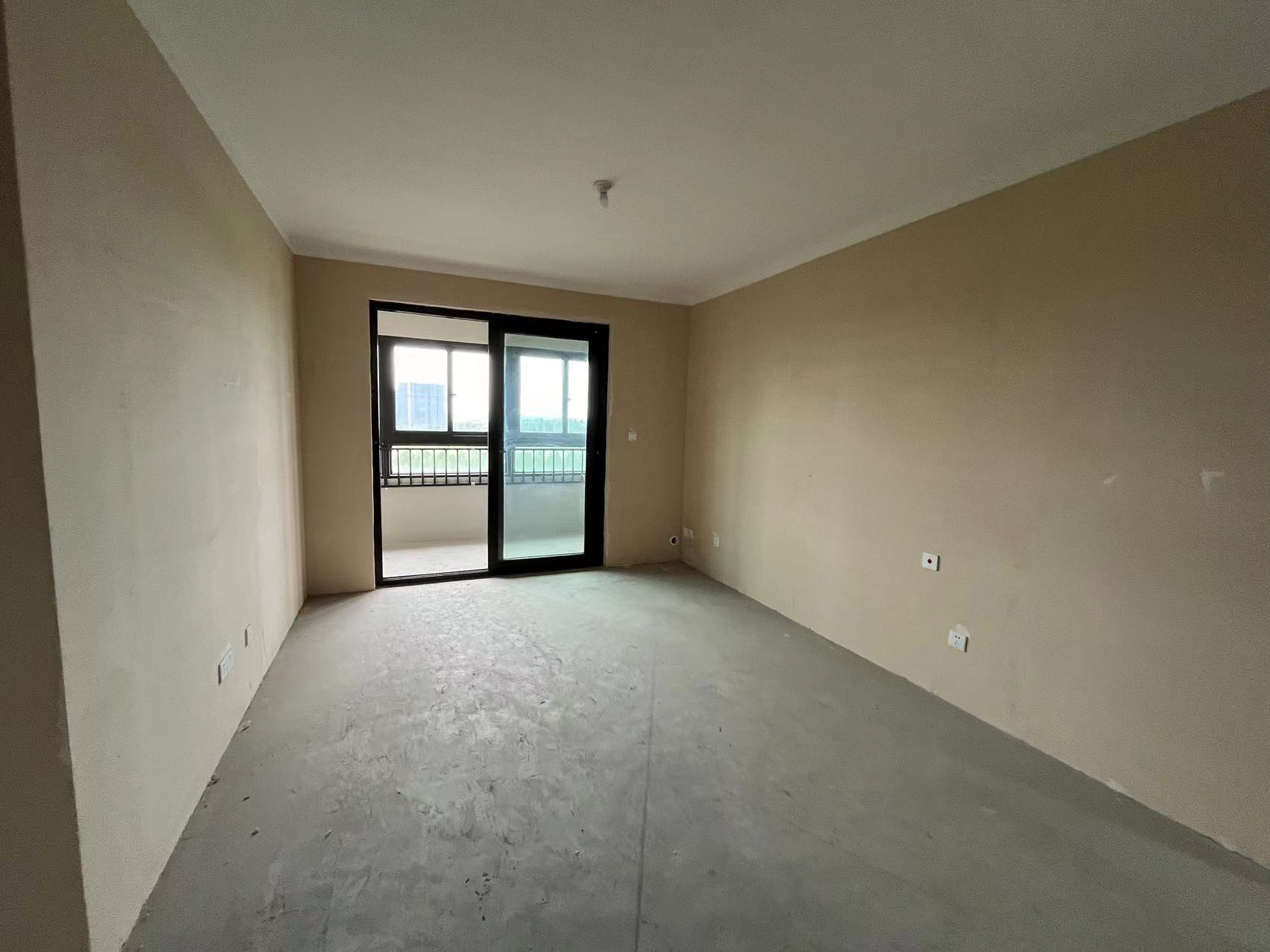 绿地江海图 3室2厅2卫 107.24m²