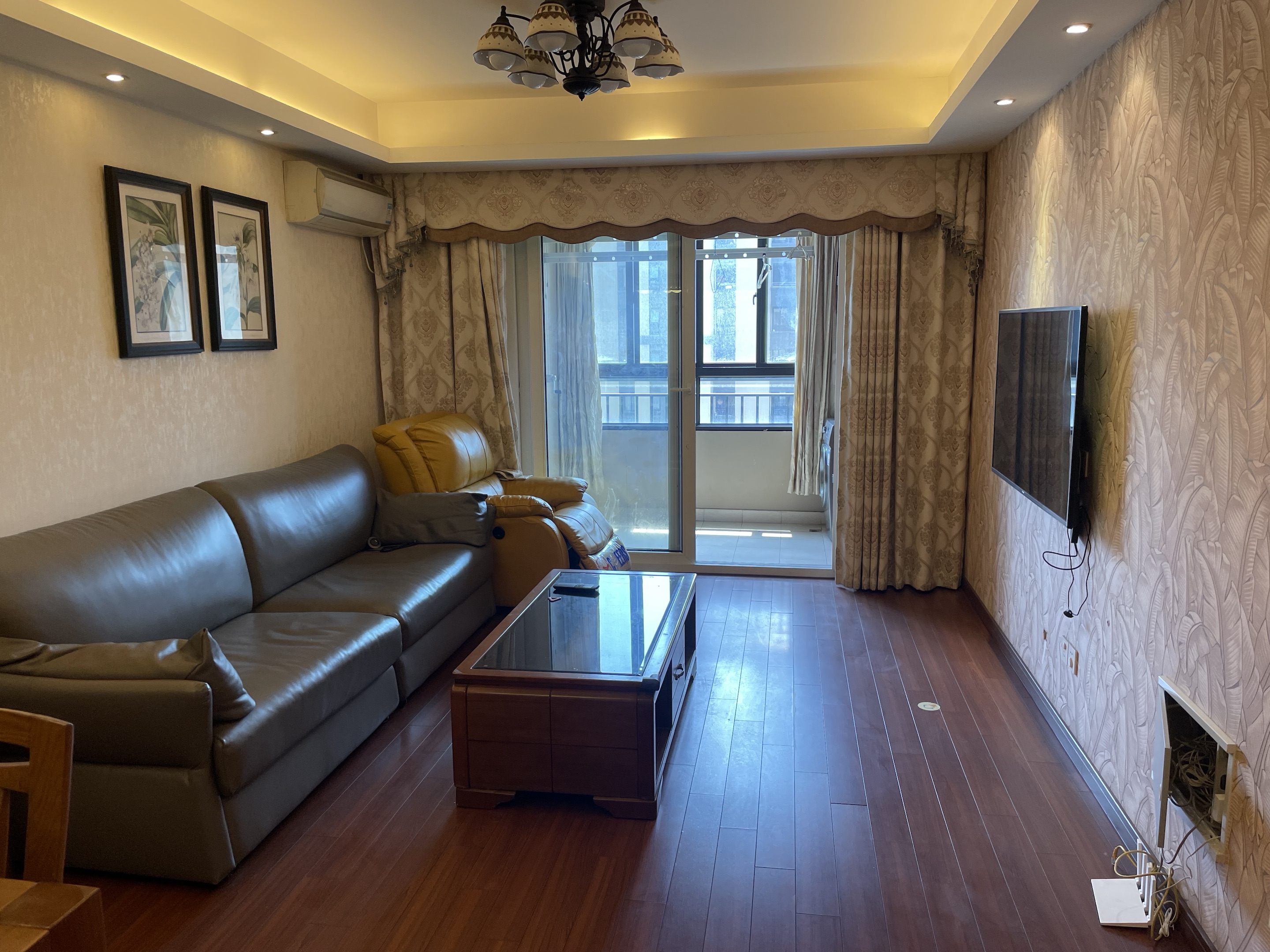 万科金域蓝湾 3室2厅1卫 108m&sup2;