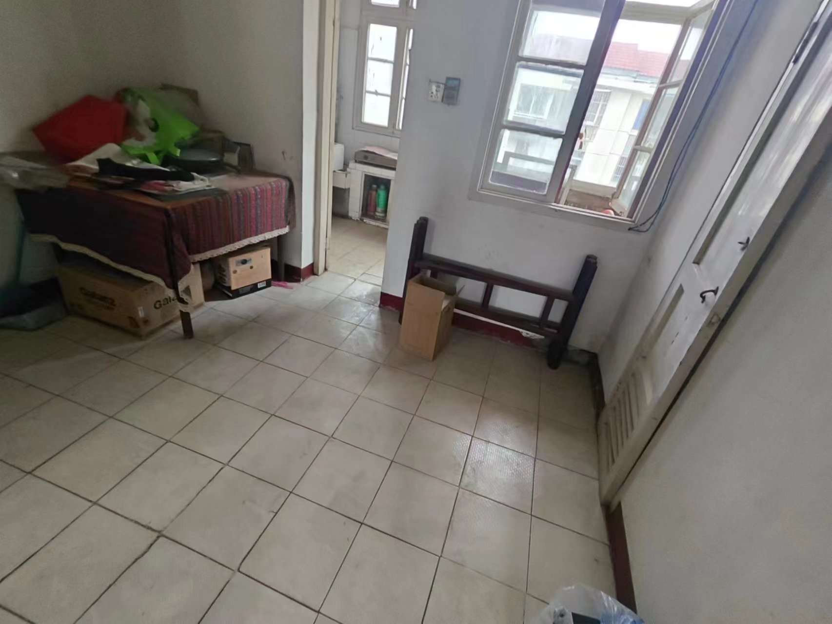 易家桥新村 2室1厅1卫 66m²