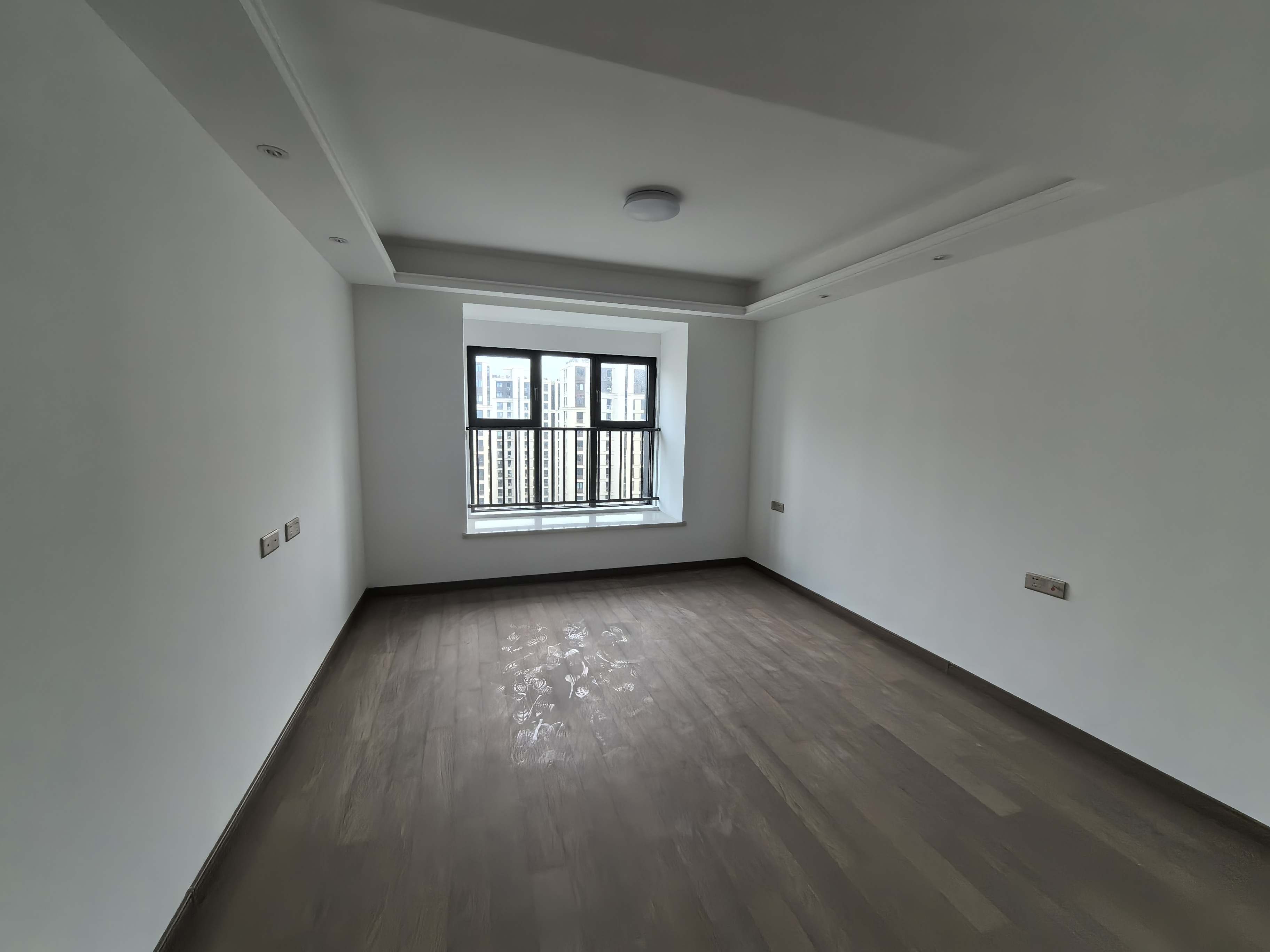 中海上东区 3室2厅2卫 127m&sup2;