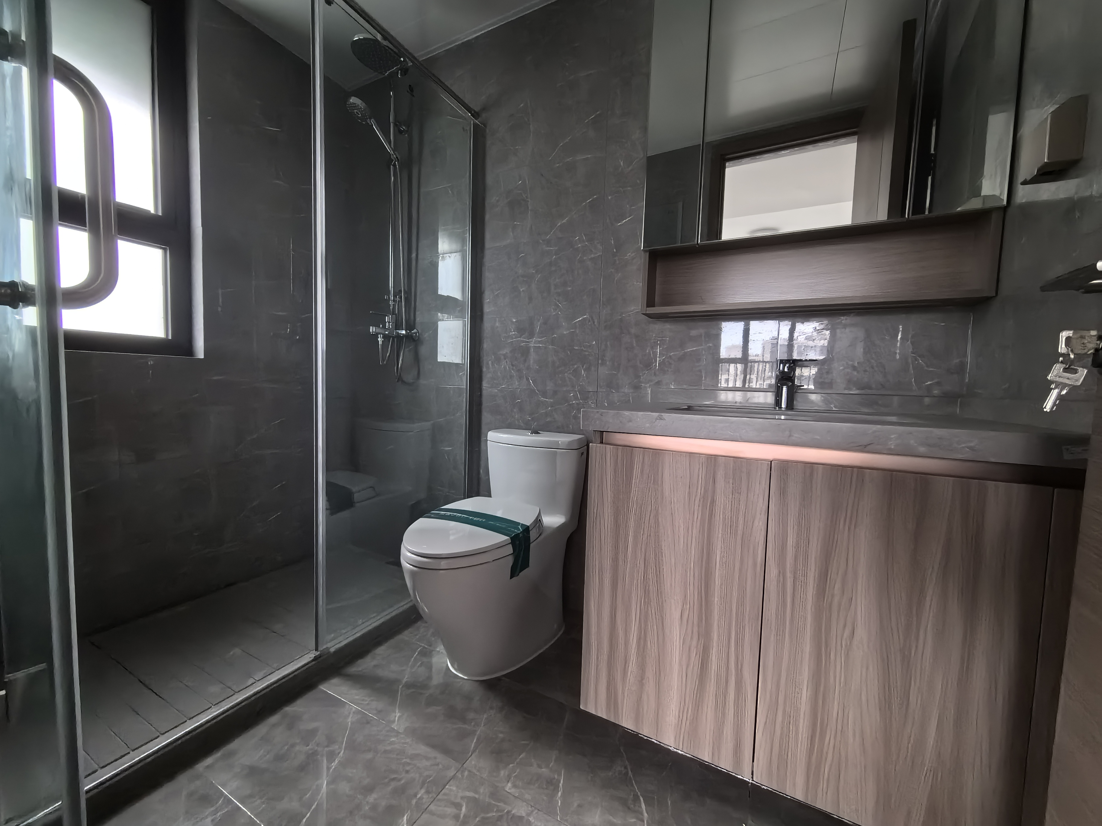 中海上东区 3室2厅2卫 127m&sup2;