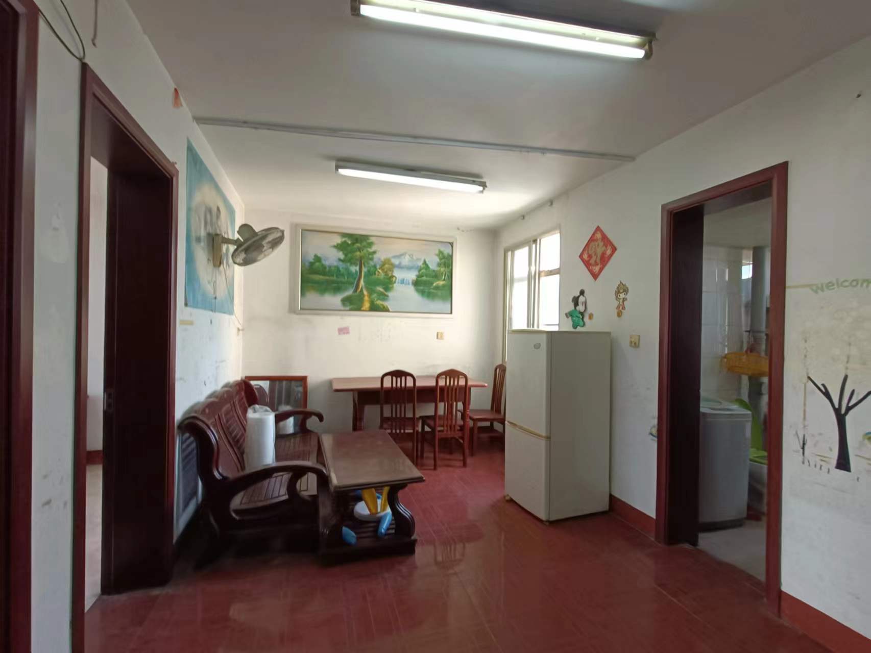 曙光社区 2室1厅1卫 70m&sup2;