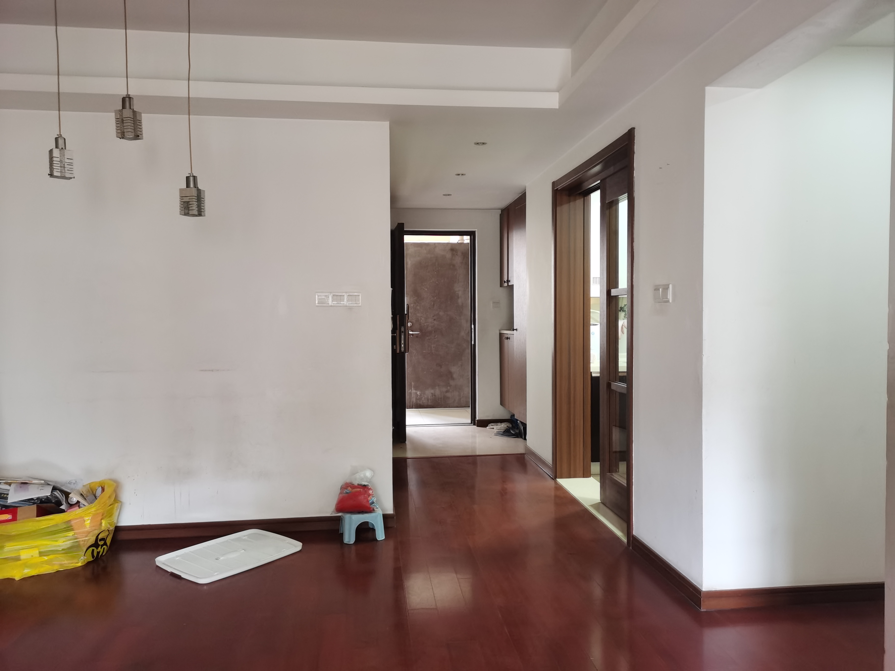 万科金域蓝湾 3室2厅1卫 108m&sup2;