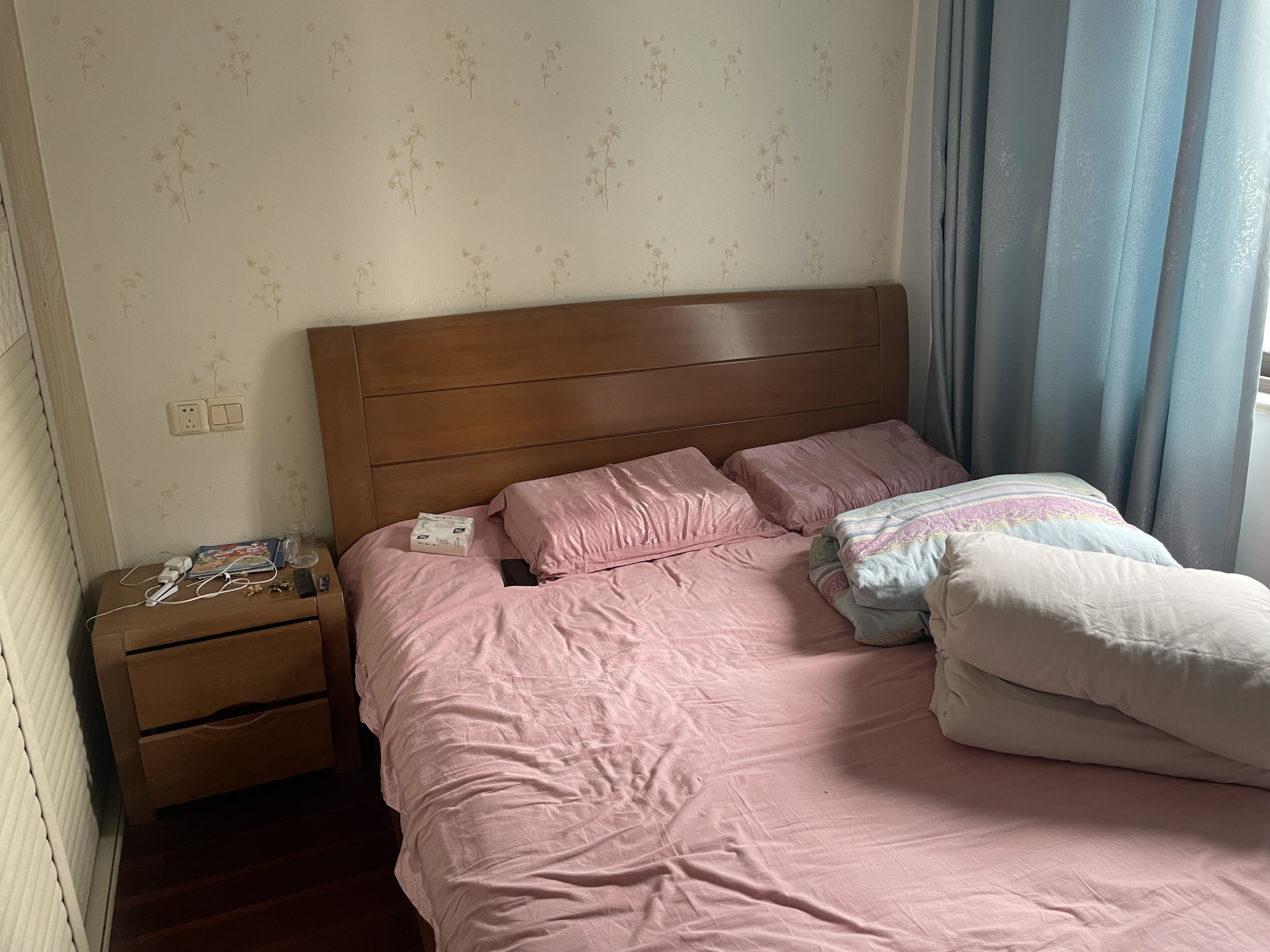 银洲&middot;皇家花园 3室2厅1卫 119.6m&sup2;