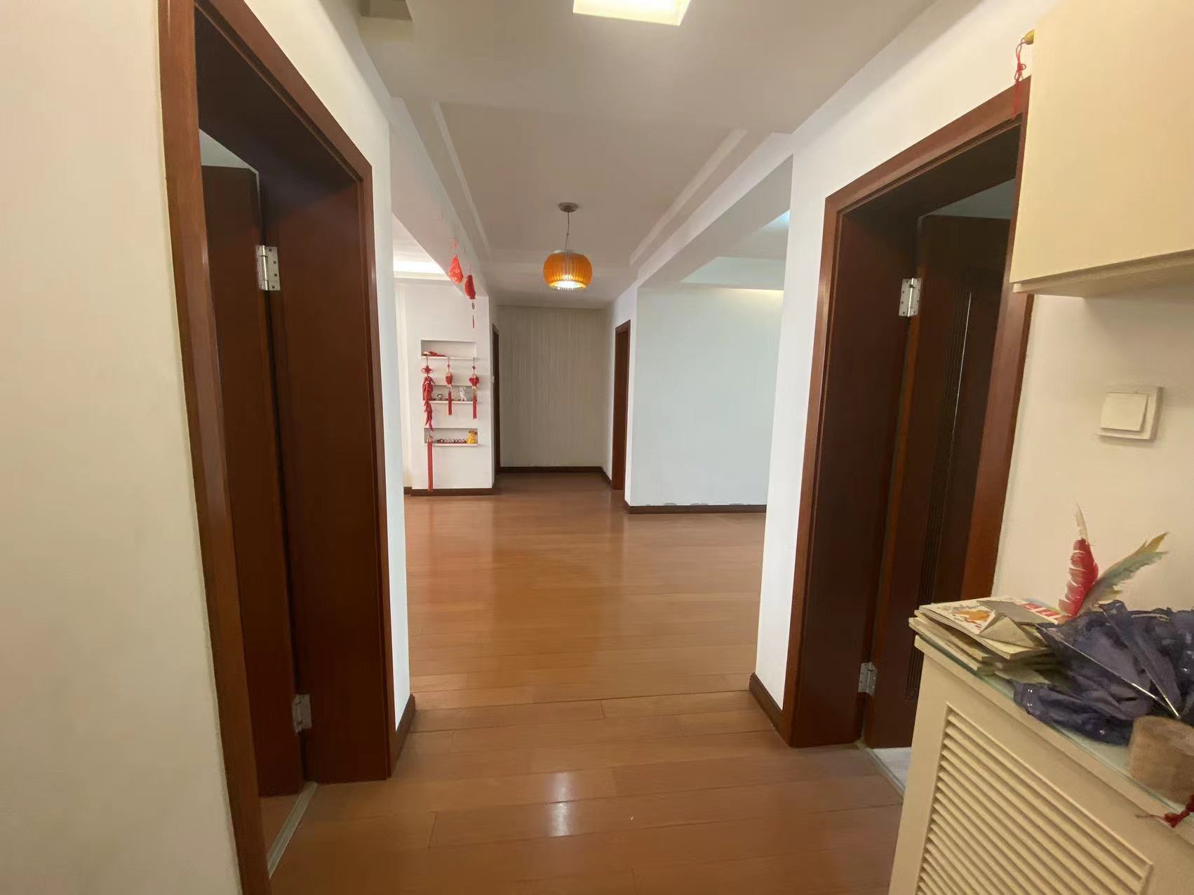 春晖花园 3室2厅2卫 133.97m&sup2;
