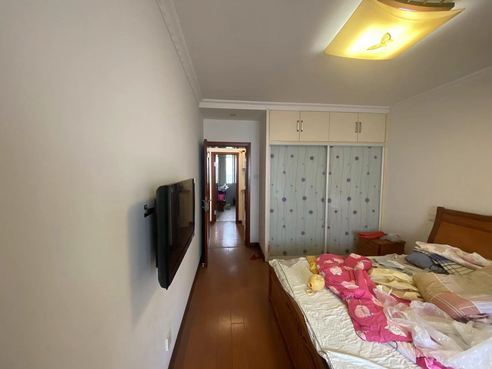 春晖花园 3室2厅2卫 133.97m&sup2;