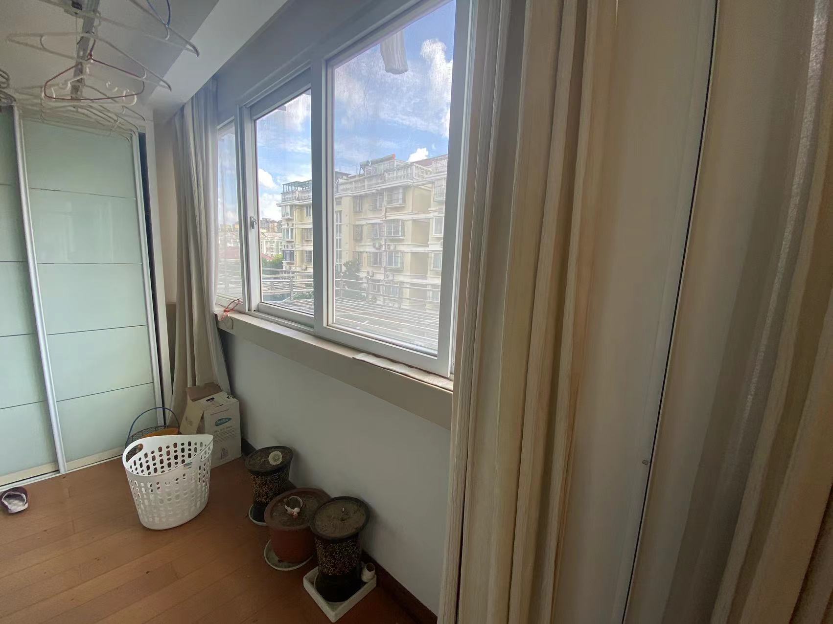 春晖花园 3室2厅2卫 133.97m&sup2;