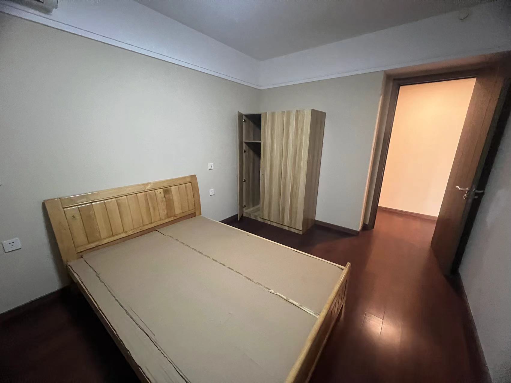 万科公园里二期 3室2厅2卫 120m&sup2;