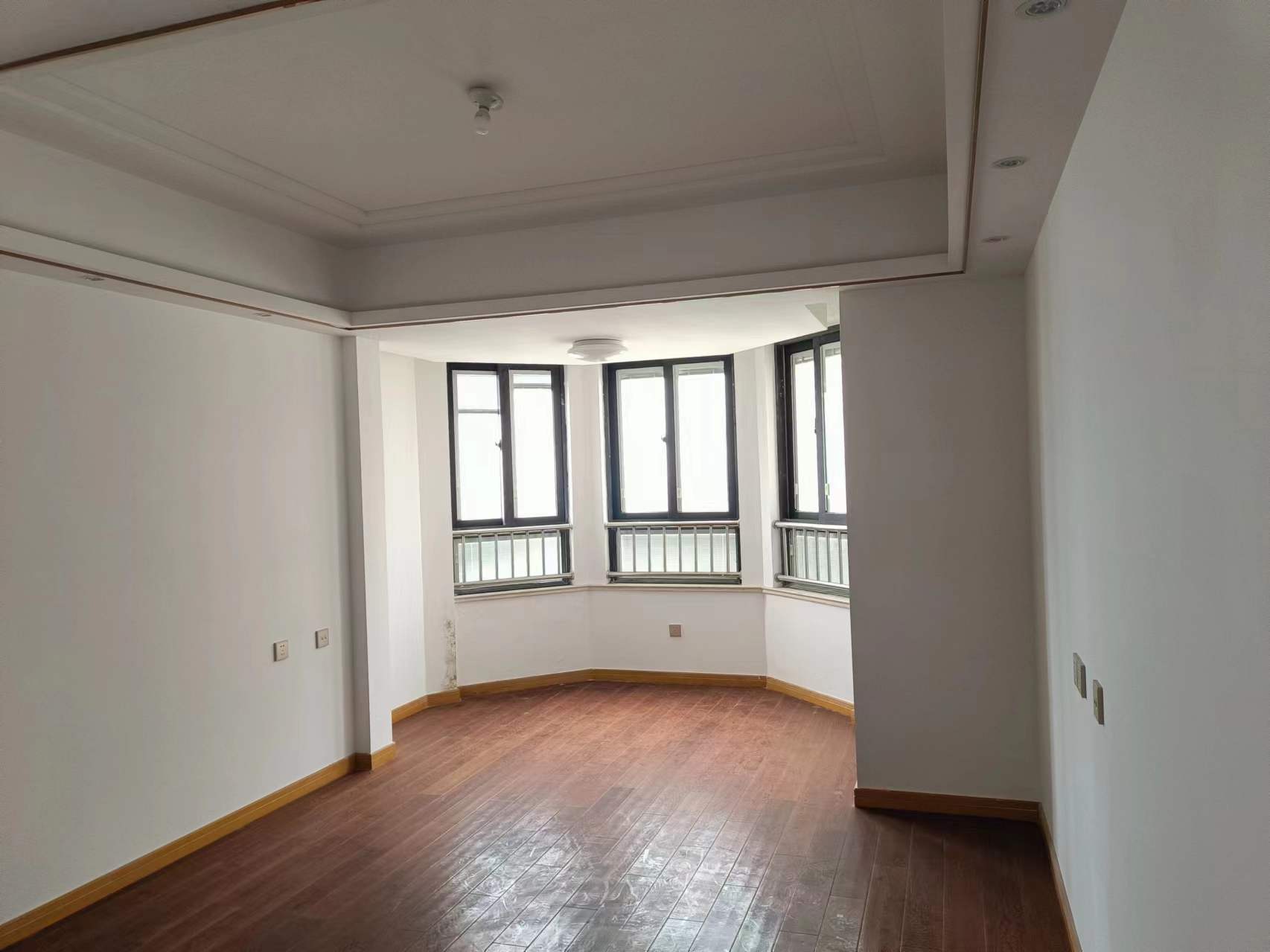 中南世纪花城三期 4室2厅2卫 163.35m&sup2;