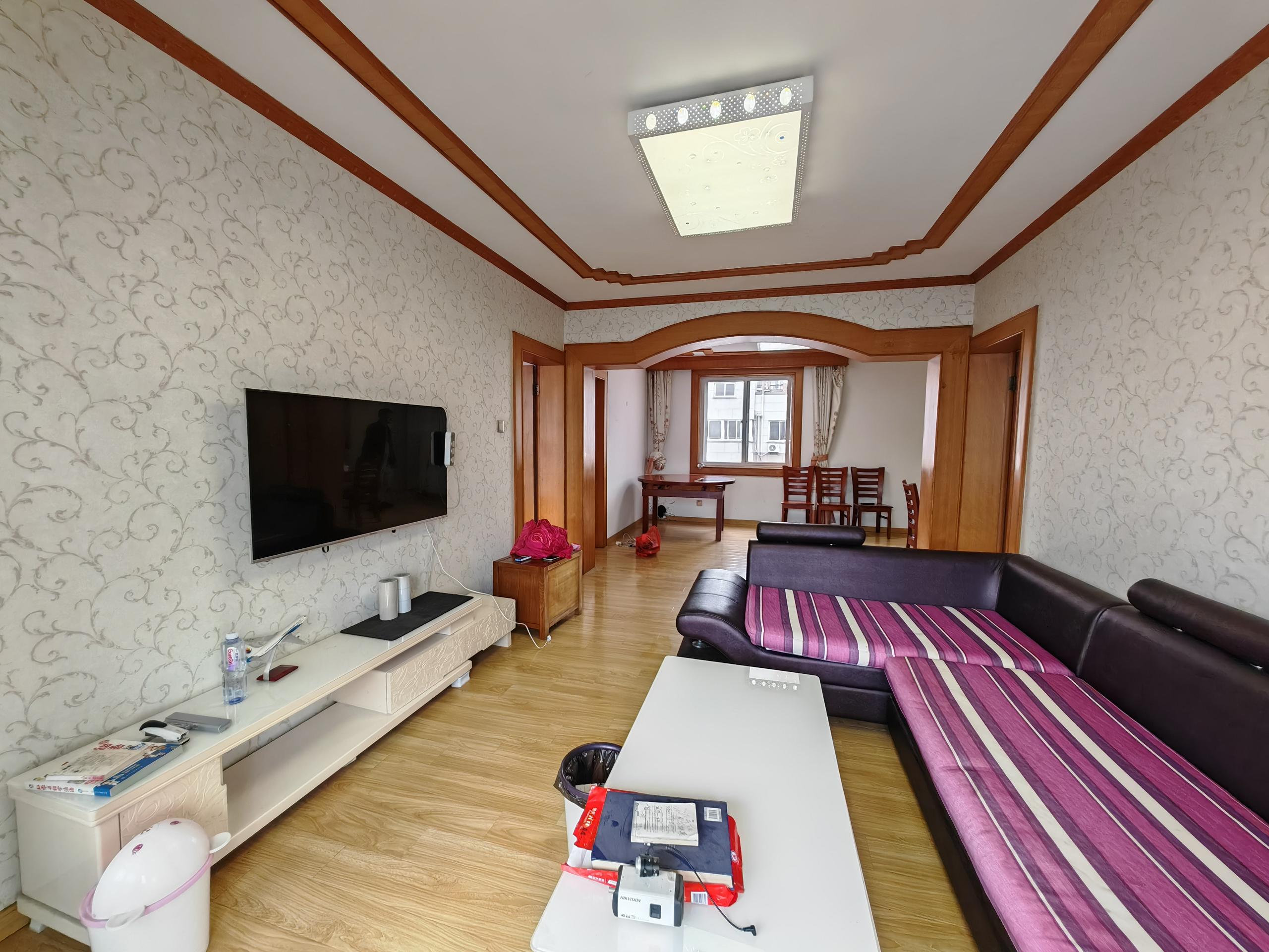 学田棕榈园 3室2厅1卫 98m&sup2;
