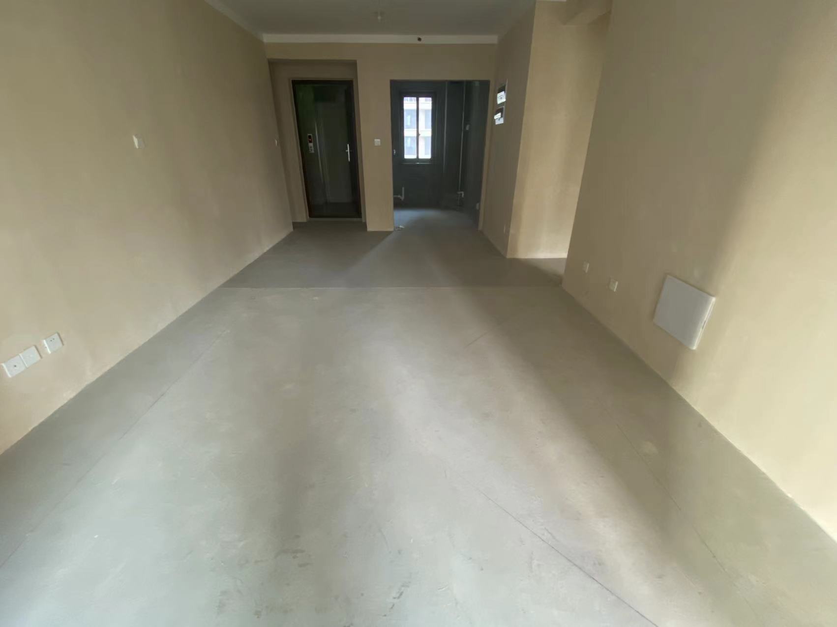 绿地江海图 3室2厅2卫 120m&sup2;