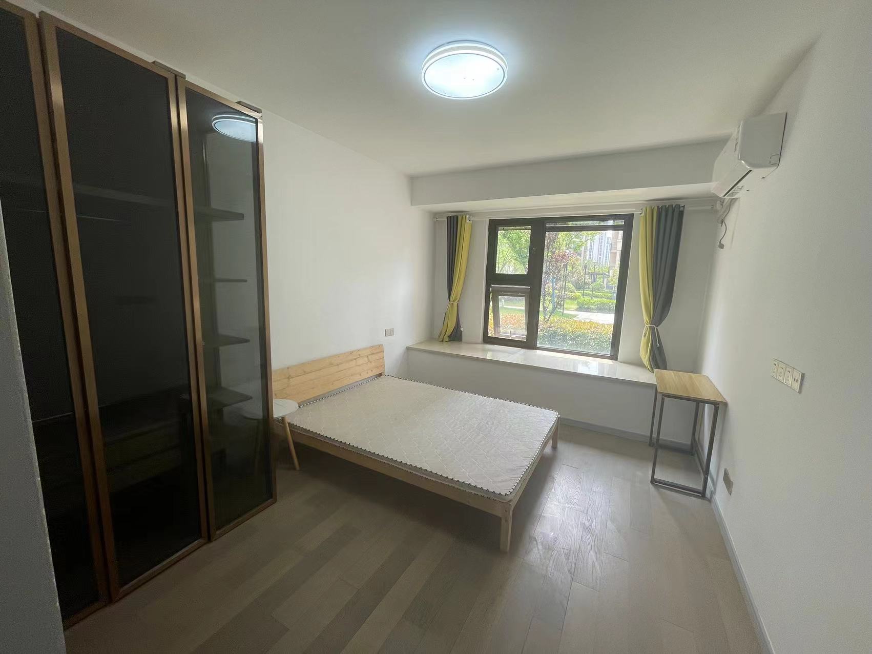 招商新城雍景湾 2室2厅2卫 86m&sup2;