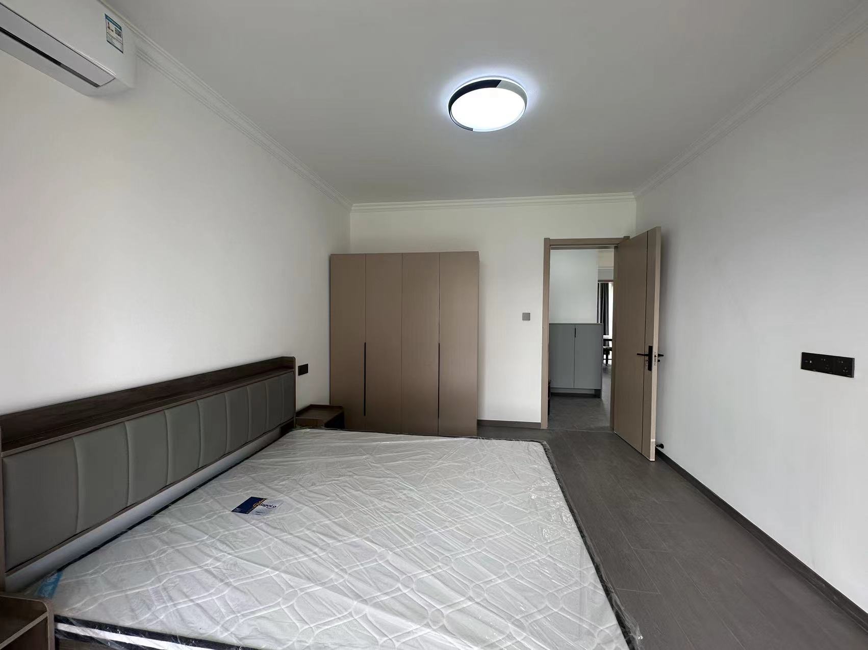 红星嘉苑 2室1厅1卫 94m&sup2;