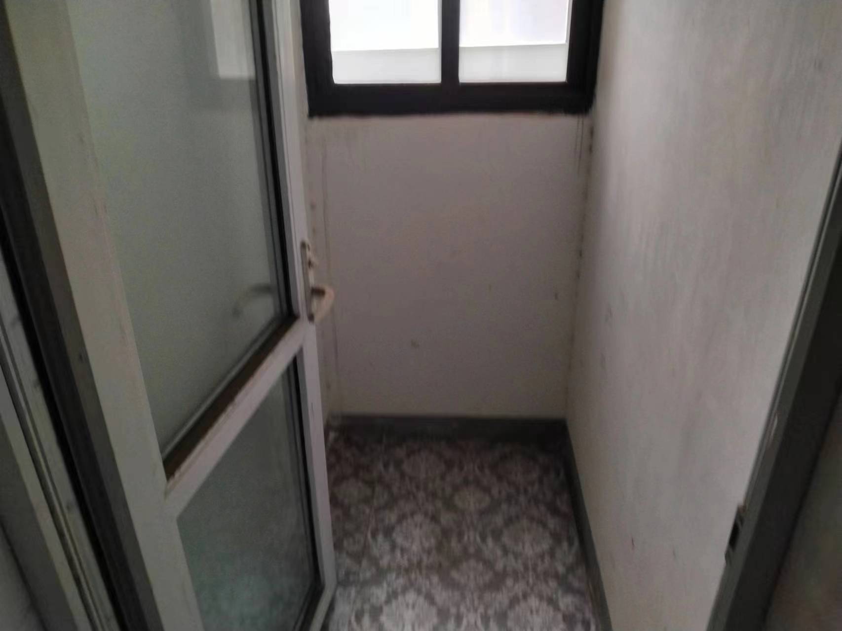 江景苑小区 2室2厅1卫 87.90m&sup2;