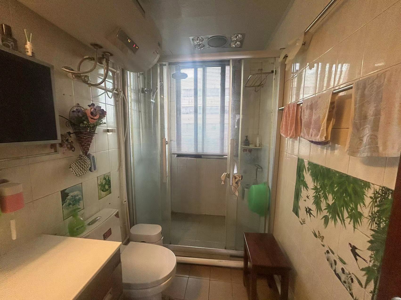 任港路2号 3室2厅1卫 101.82m&sup2;