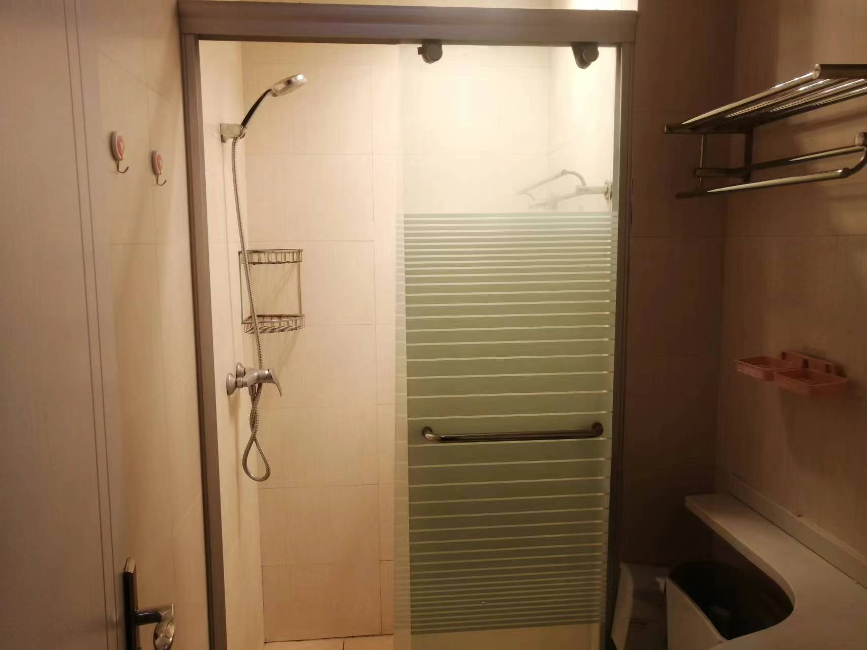 涌鑫八达通广场 1室1厅1卫 27.8m&sup2;