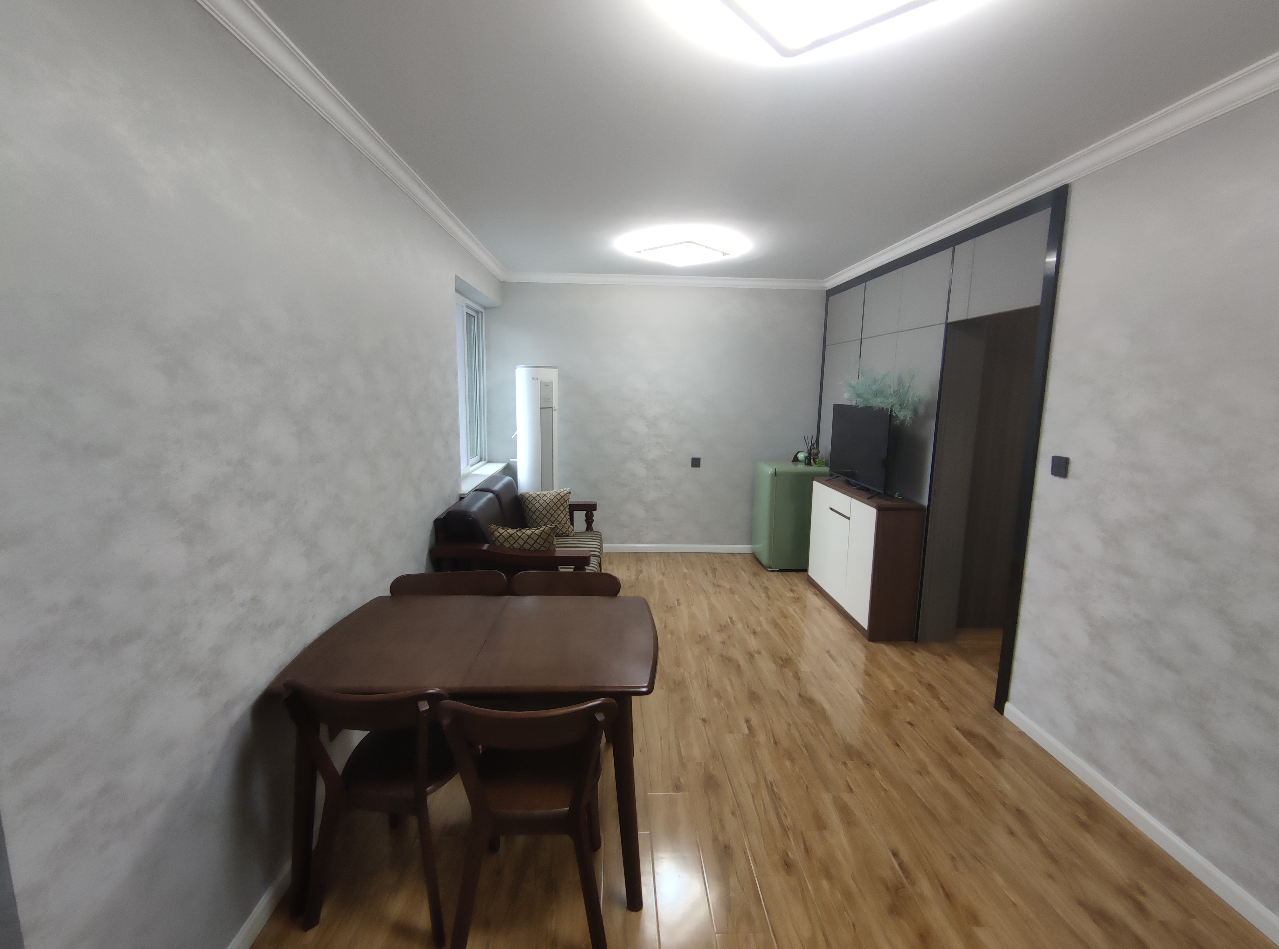 惠泽苑 2室1厅1卫 82m&sup2;
