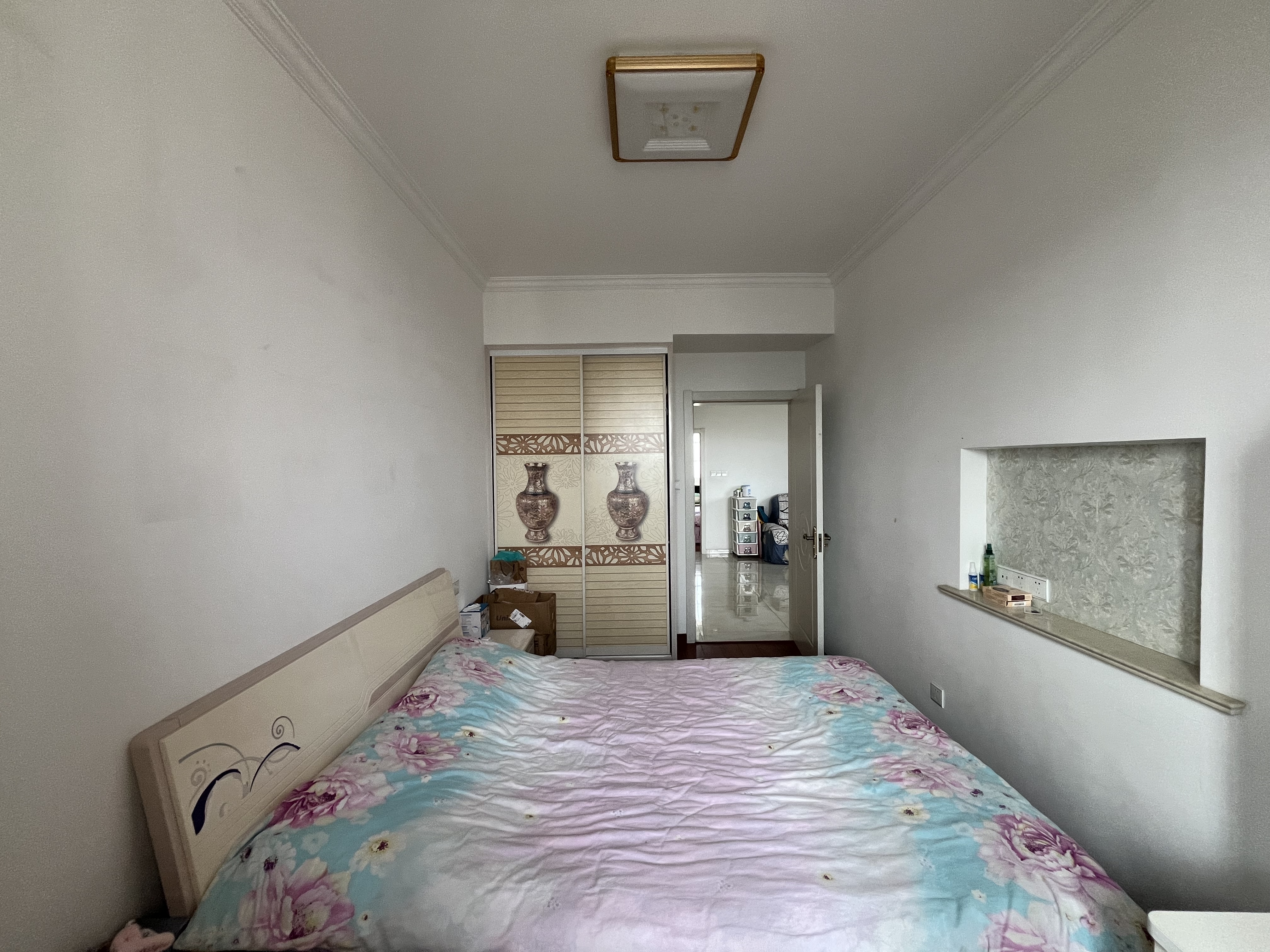 天晖苑 3室2厅1卫 108m&sup2;