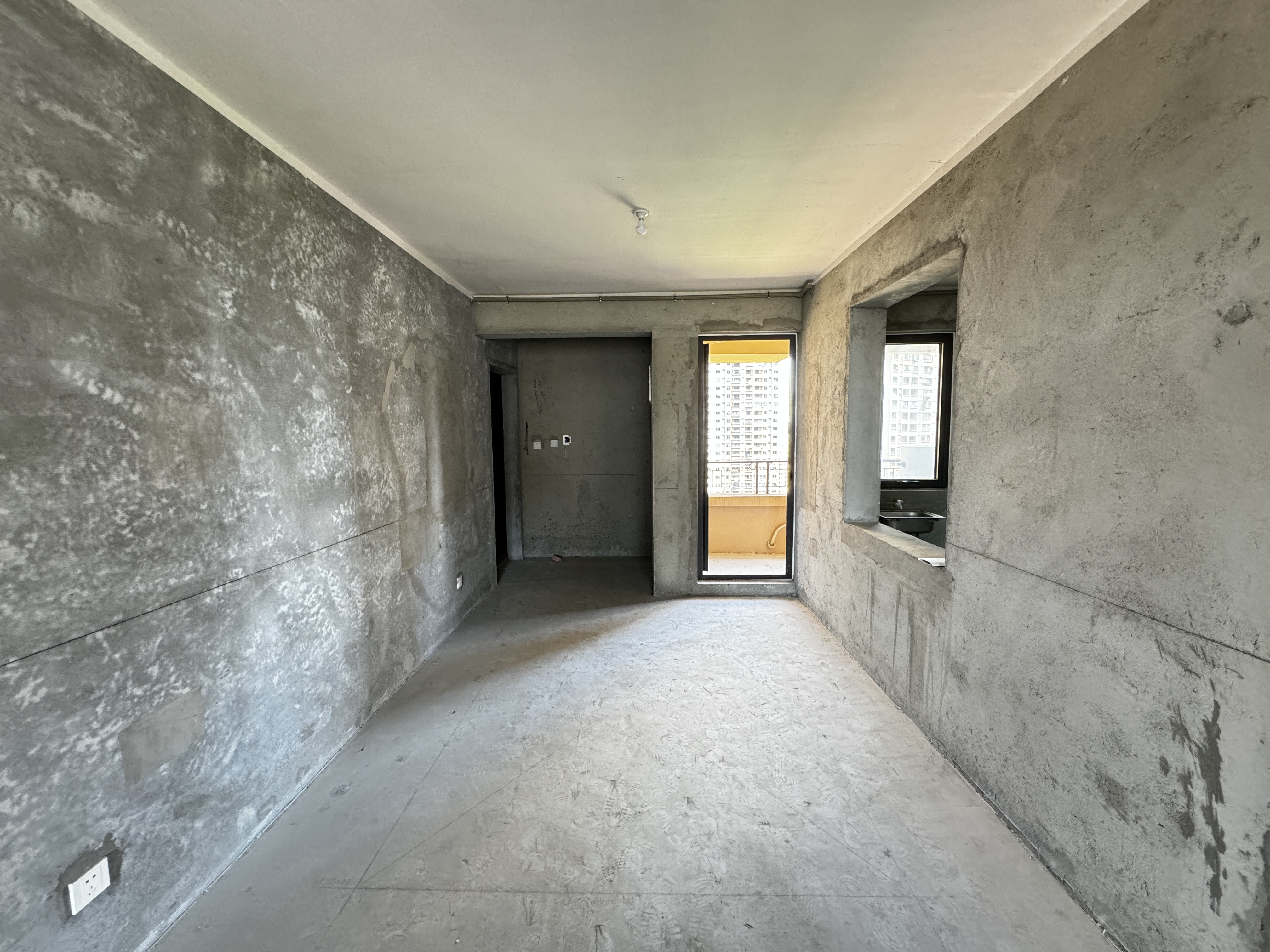 保利香槟国际 4室2厅2卫 139.73m²