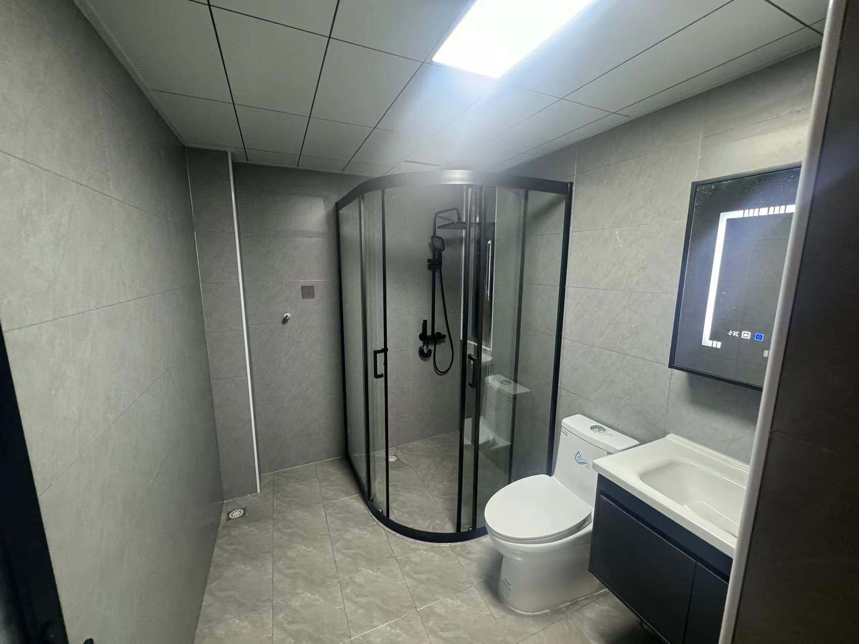 光明嘉苑 3室2厅2卫 130.00m&sup2;