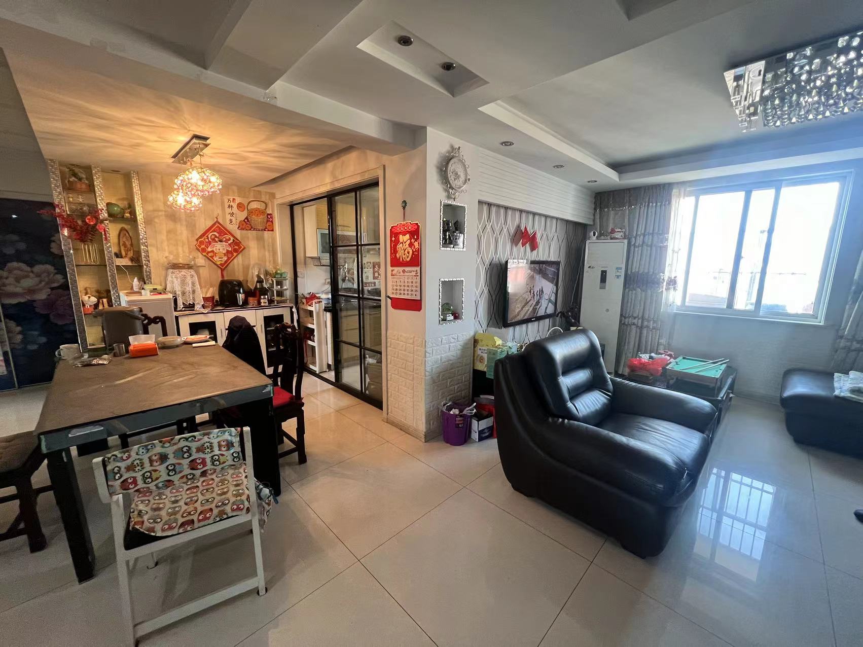 学田东苑 3室2厅1卫 140.00m²