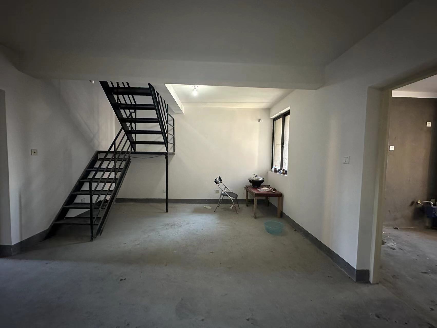 江景苑小区 2室1厅1卫 95m&sup2;
