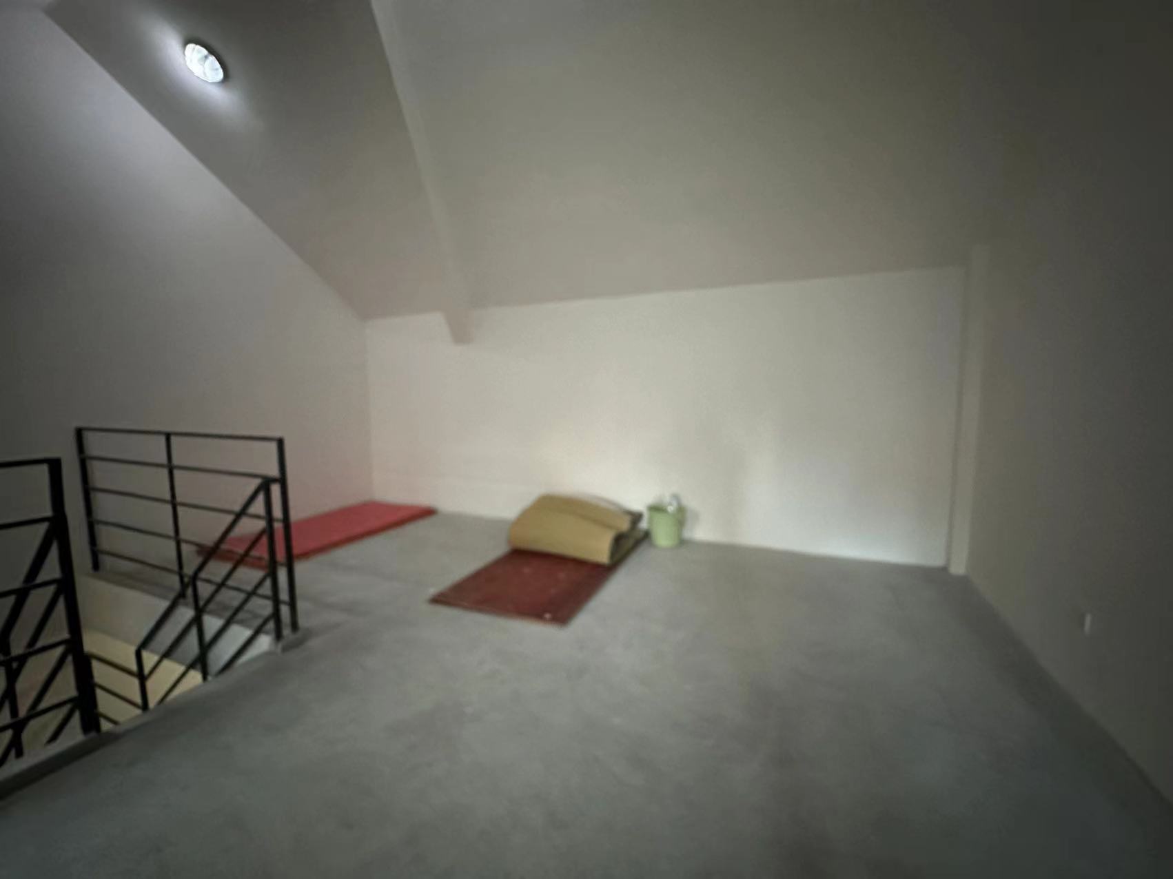 江景苑小区 2室1厅1卫 95m&sup2;