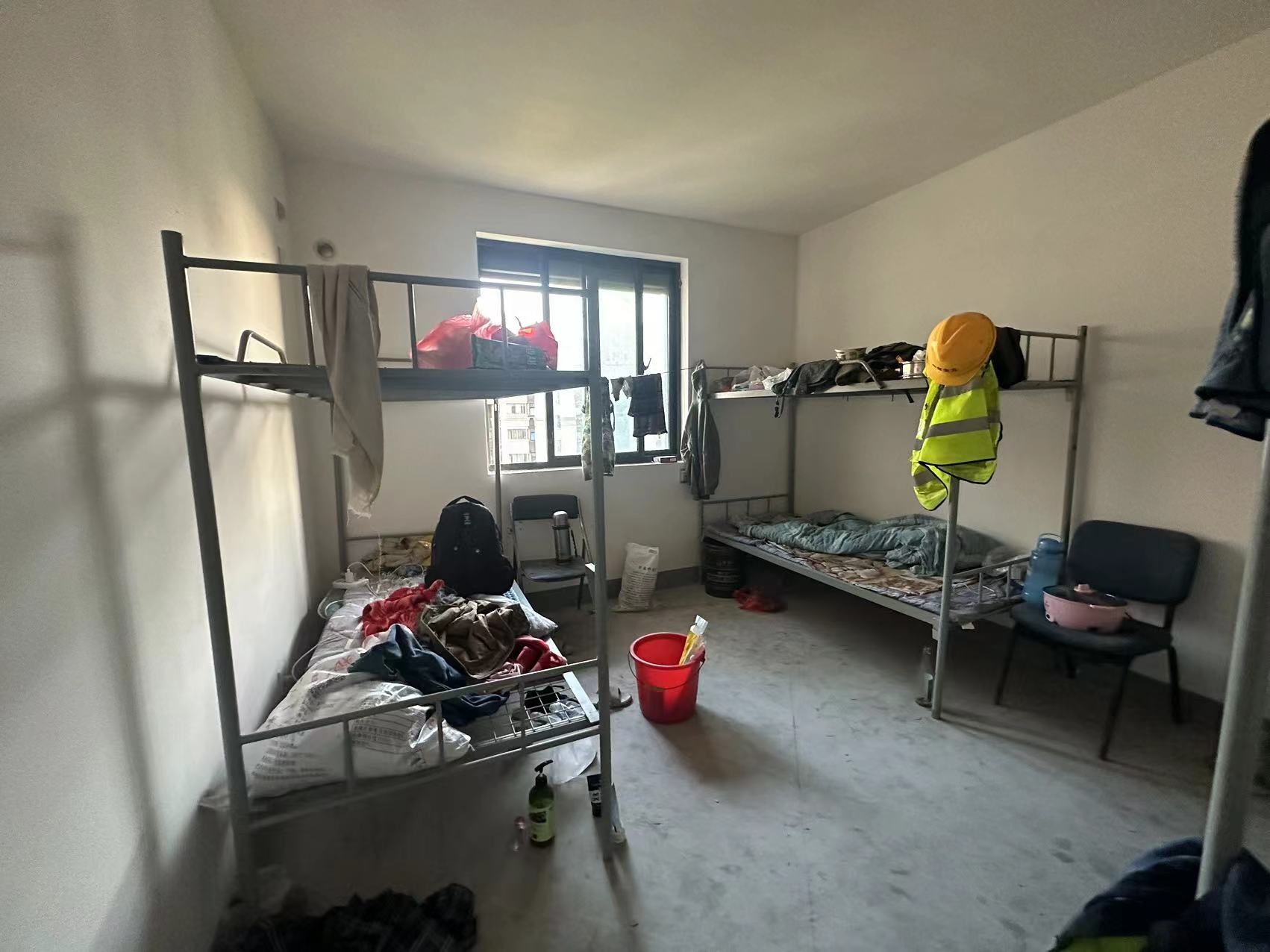 江景苑小区 2室1厅1卫 95m&sup2;