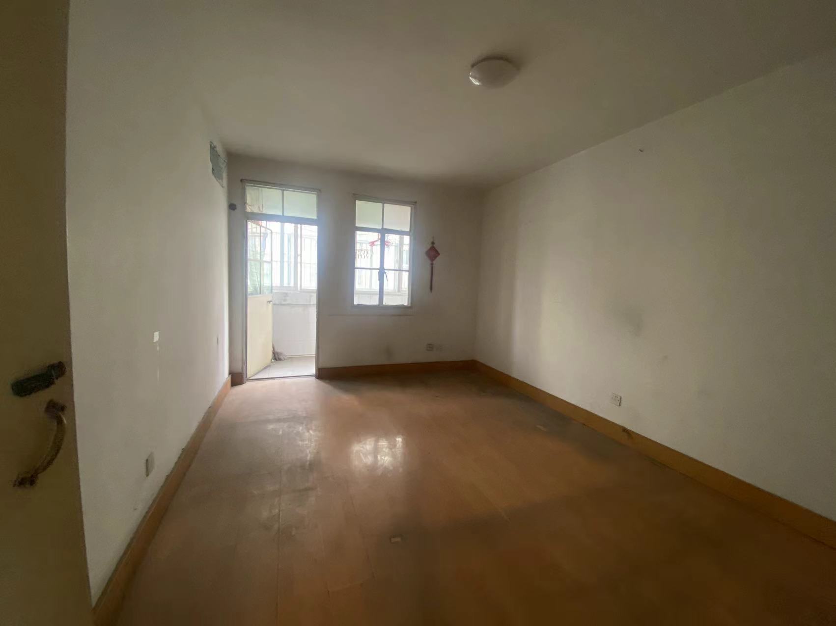 将军二园 1室1厅1卫 48m&sup2;